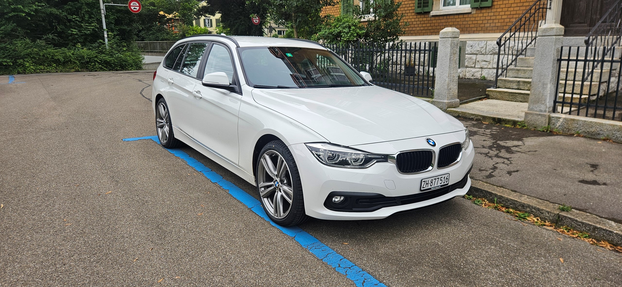 BMW 320d xDrive Touring Steptronic