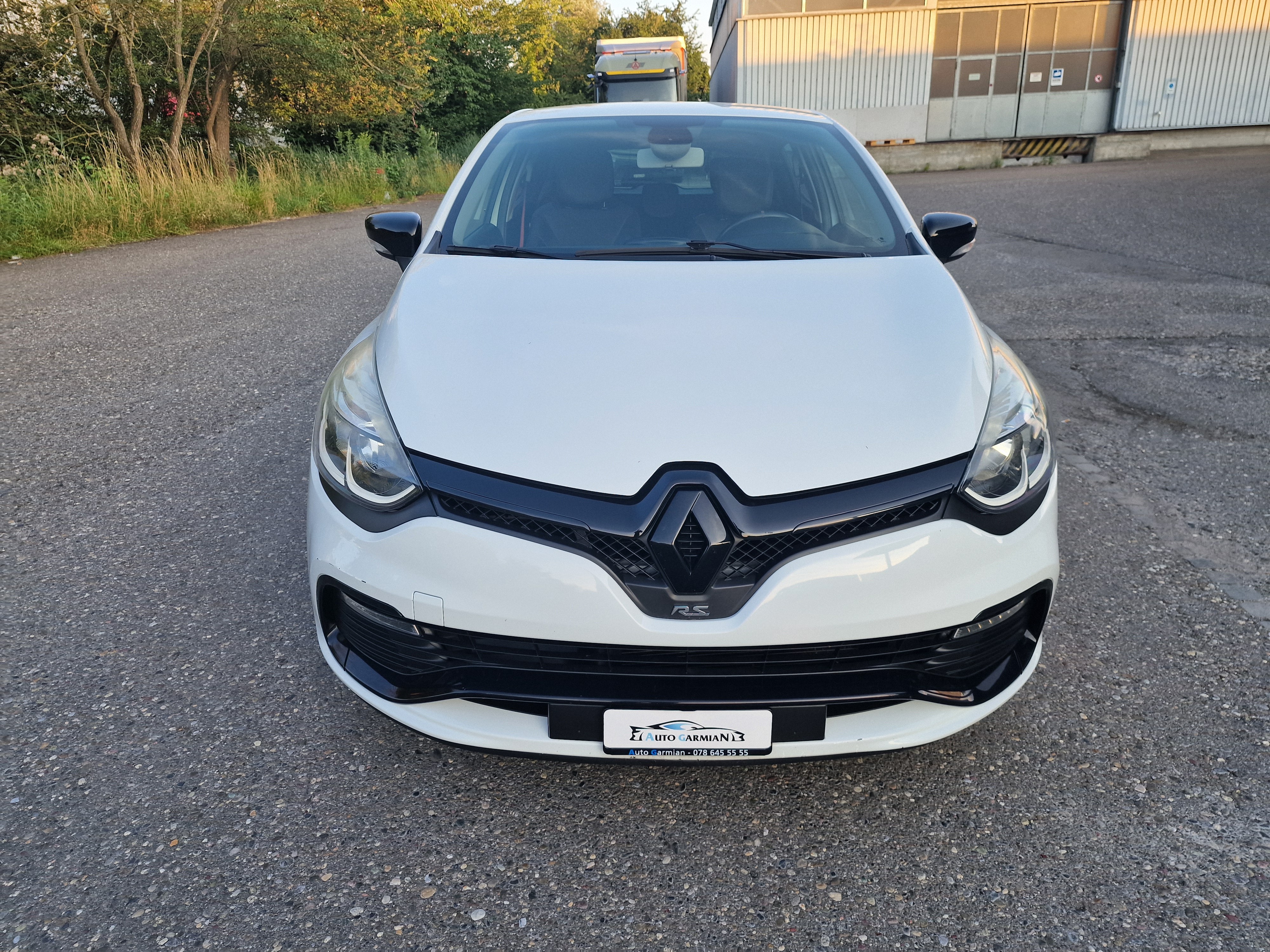 RENAULT Clio 1.6 T RS 200 EDC