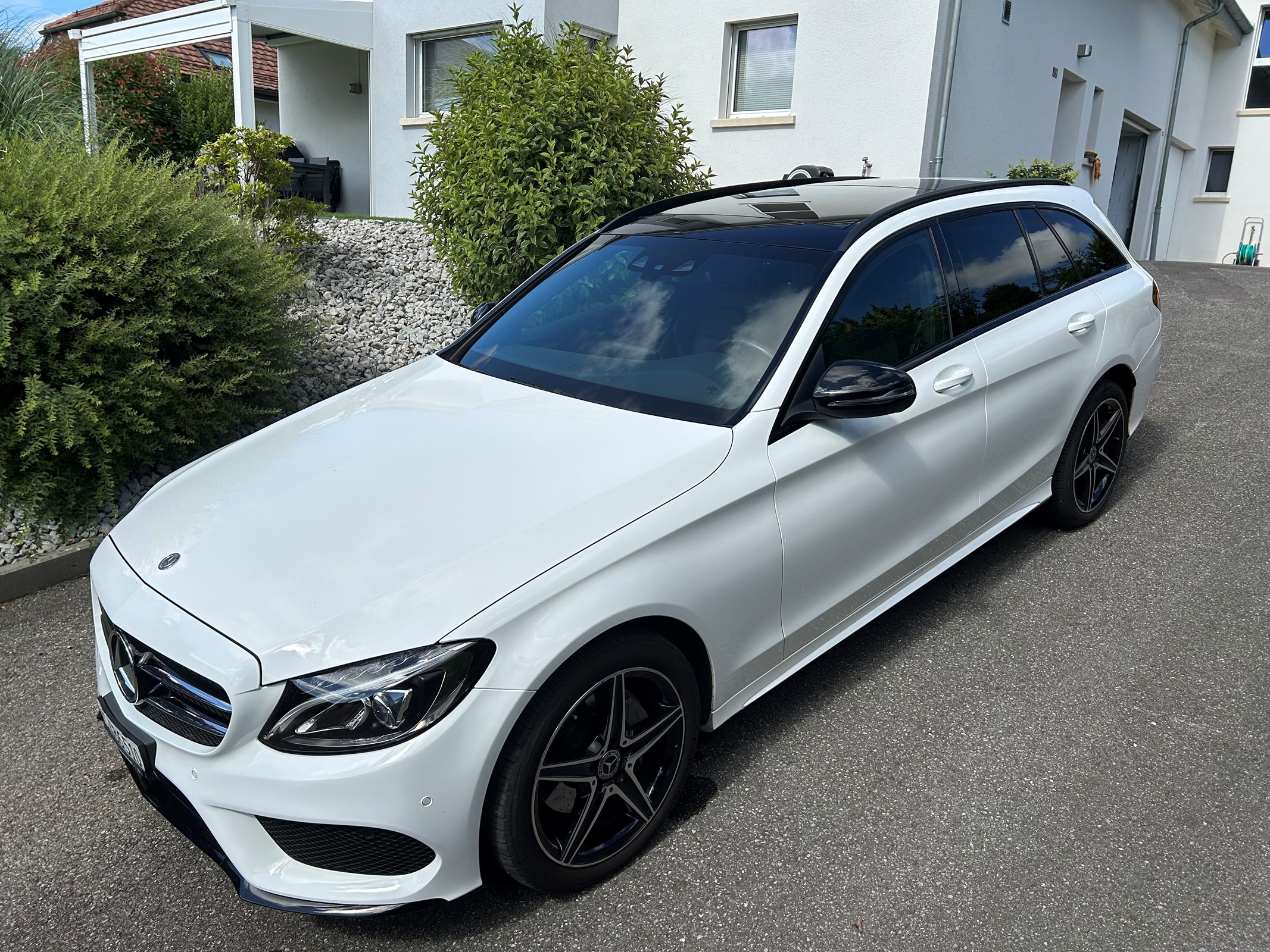 MERCEDES-BENZ C 200 AMG Line 4Matic 9G-Tronic