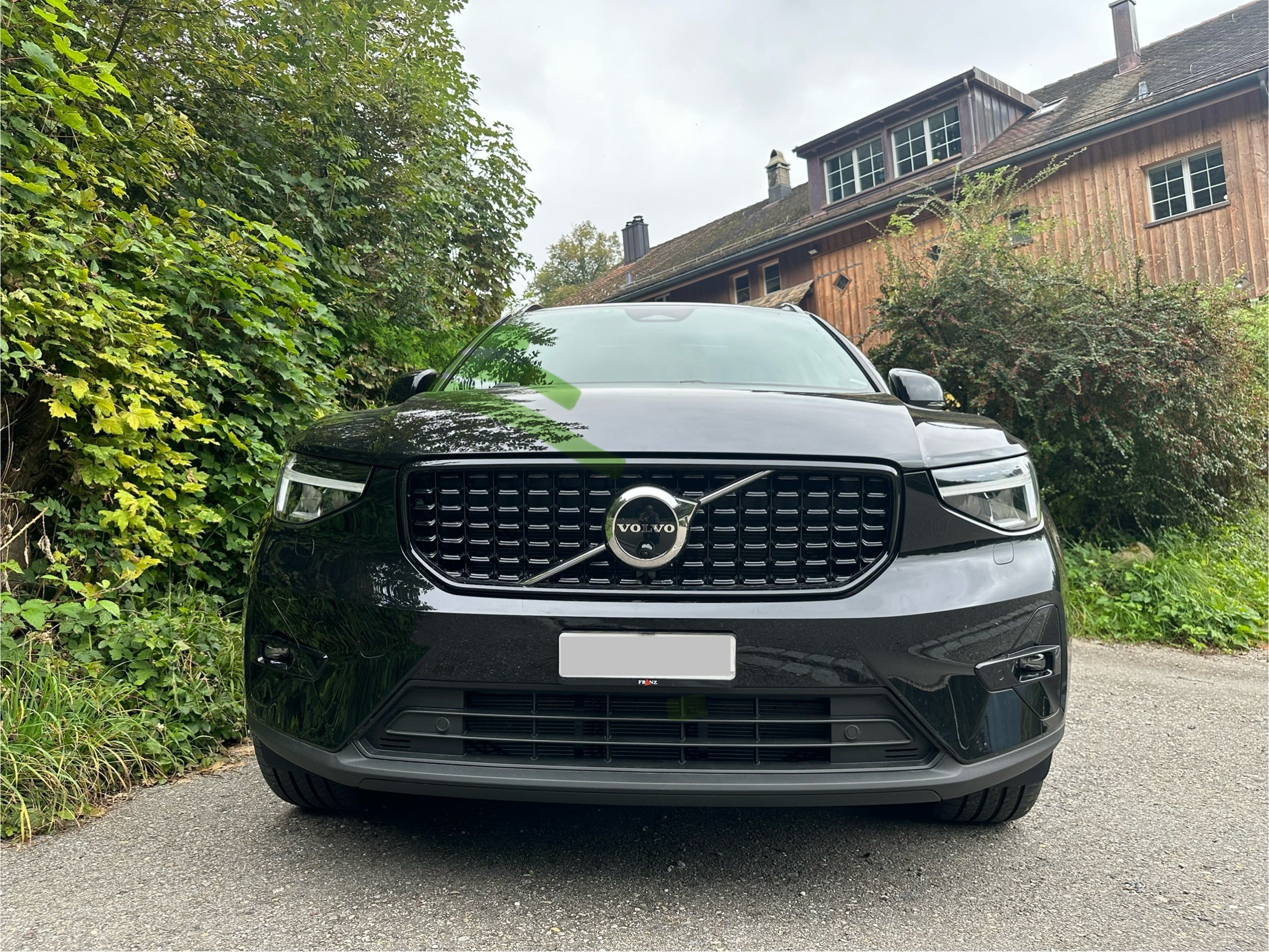 VOLVO XC40 B5 Benzin Mild Hybrid AWD Ultimate Dark Geartronic