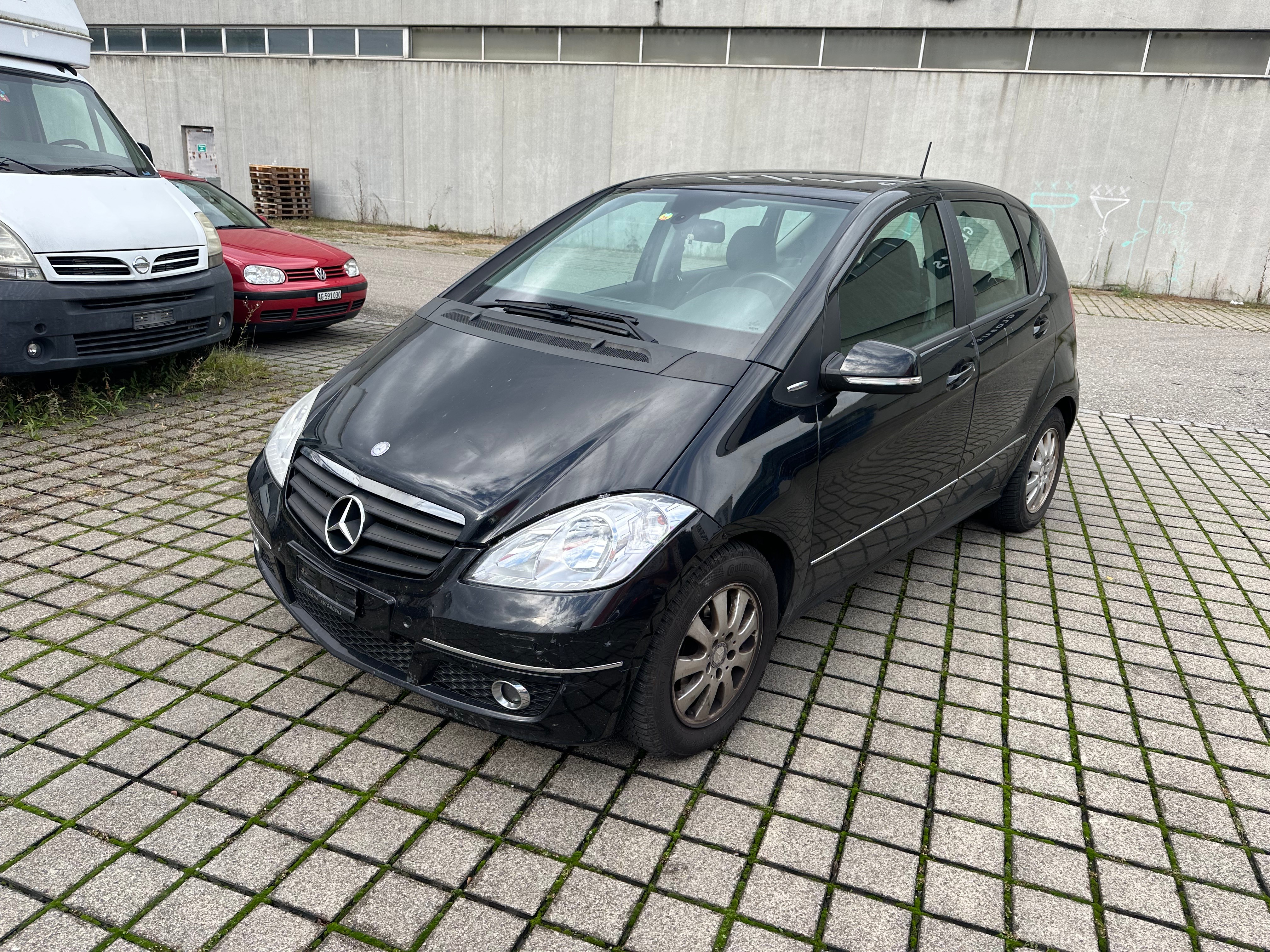 MERCEDES-BENZ A 180 (170) Avantgarde Autotronic