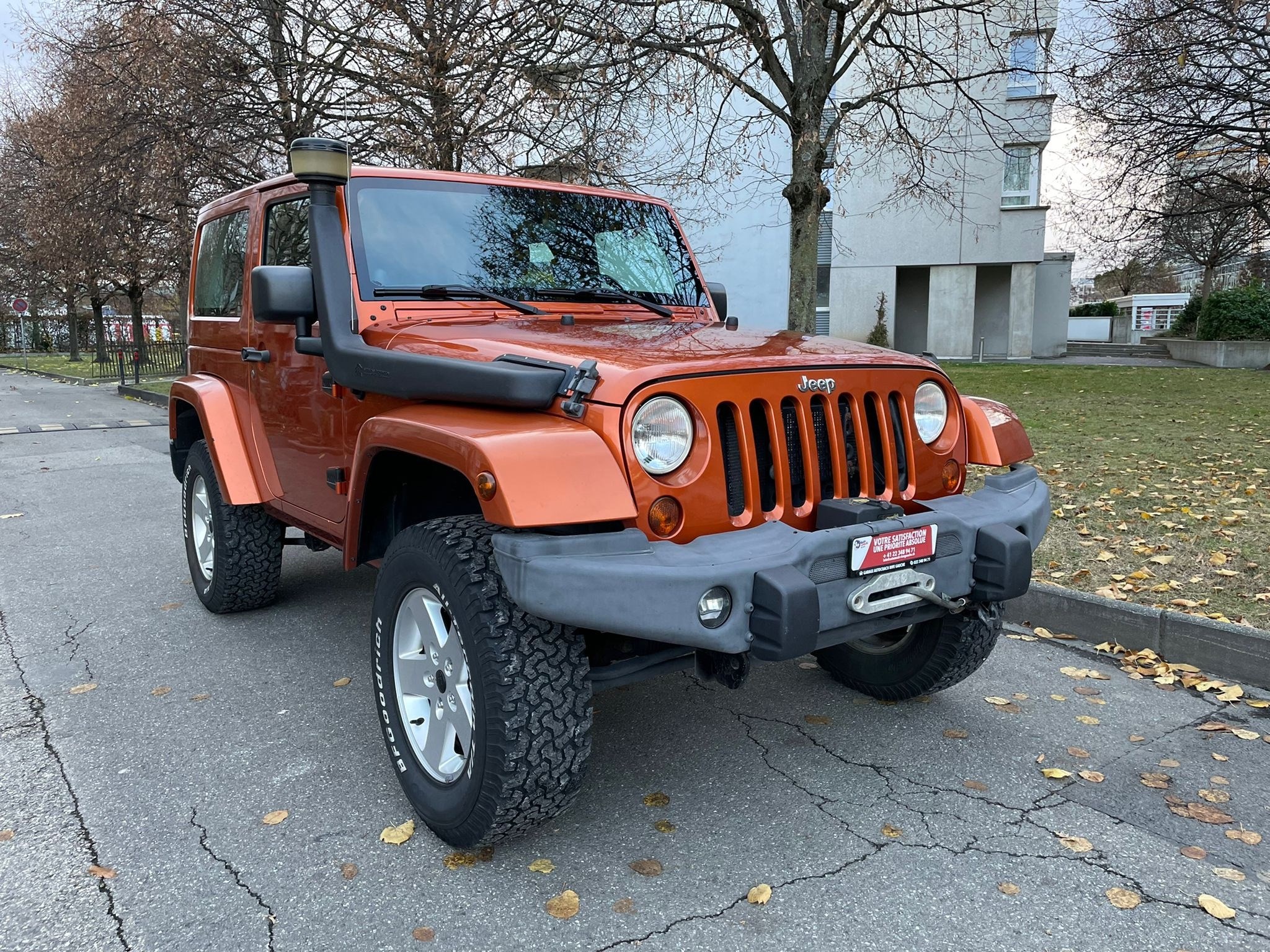 JEEP Wrangler 3.8 Sahara Automatic