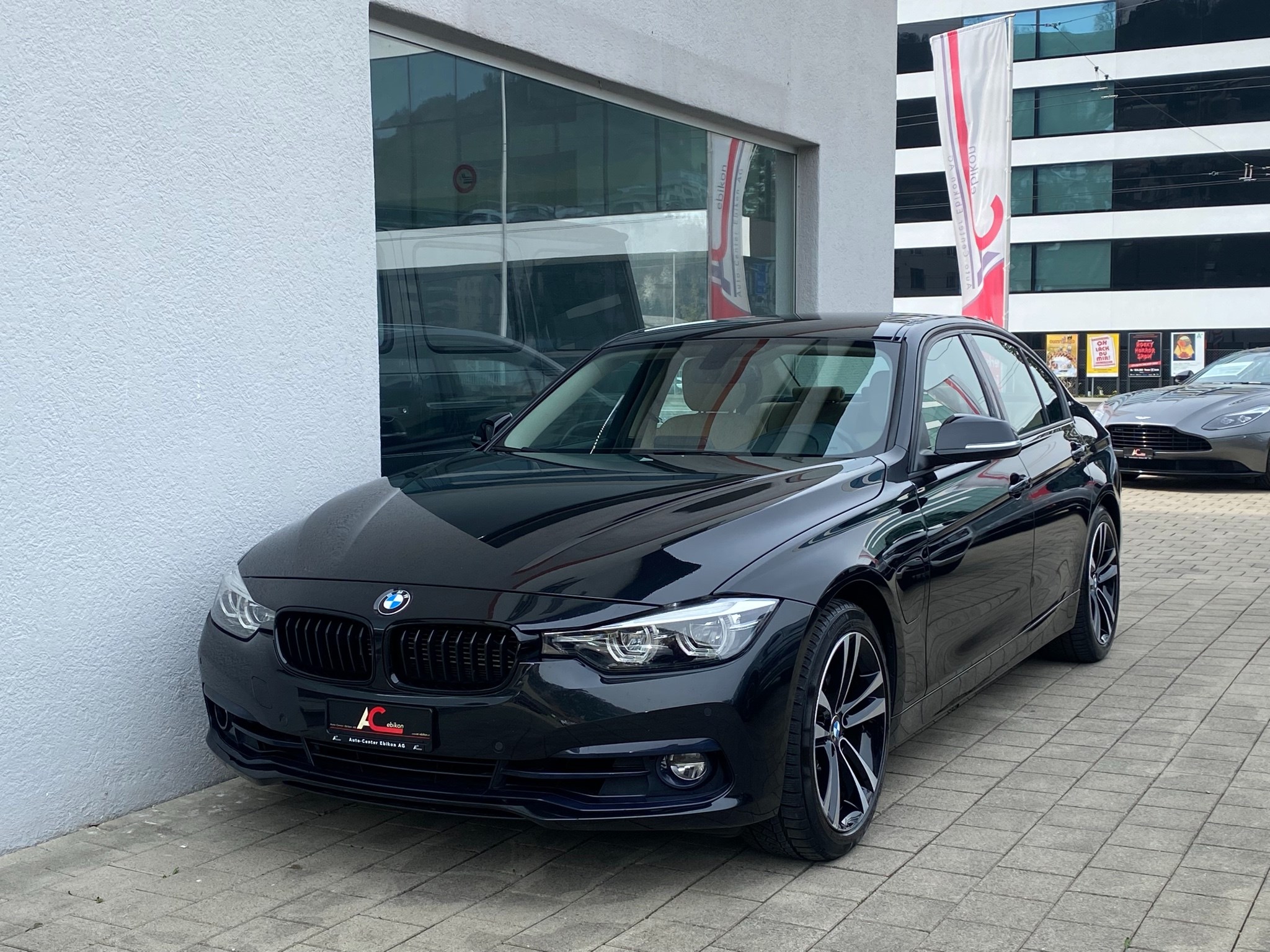 BMW 330e iPerformance Edition Sport Line Steptronic