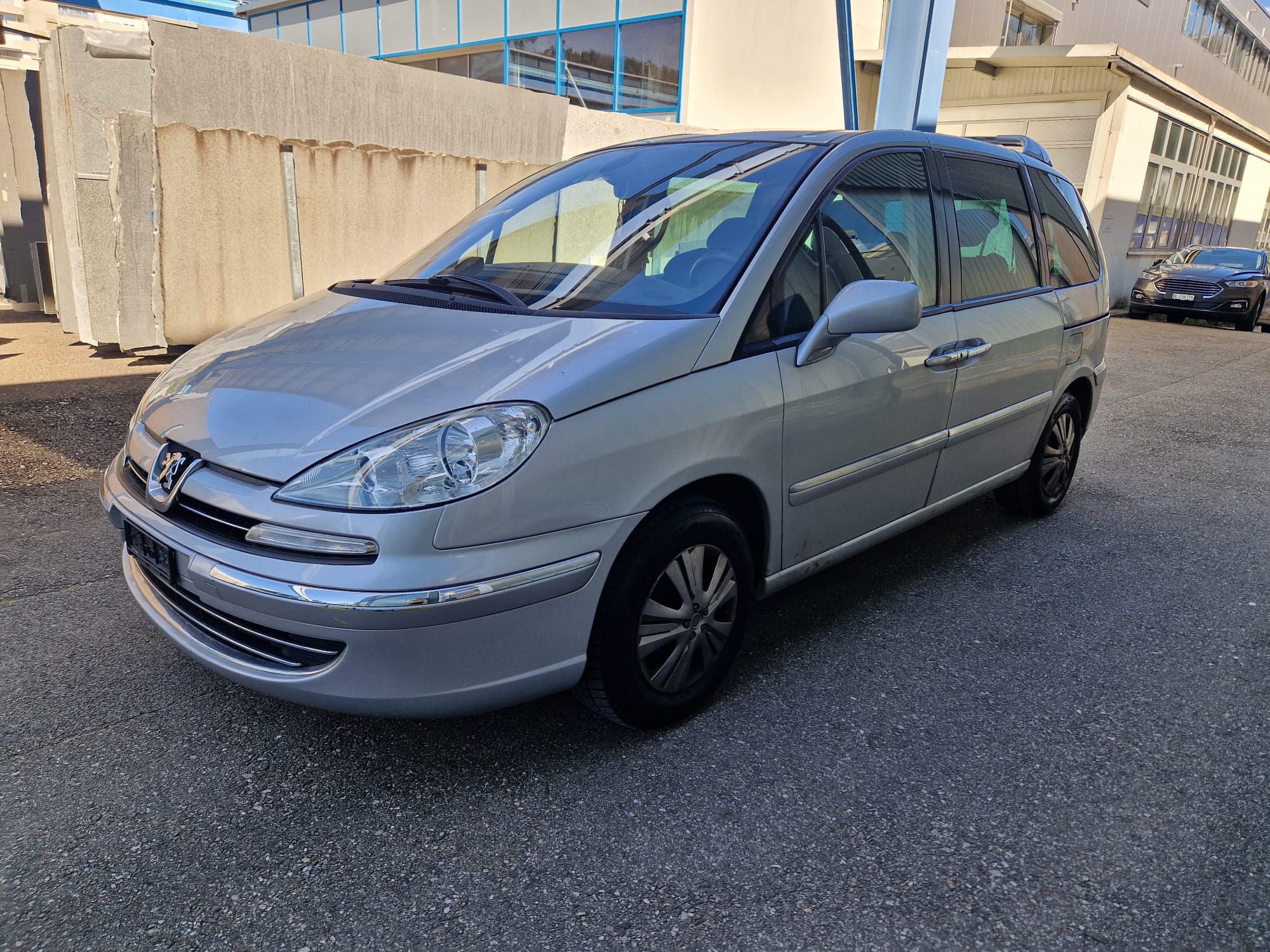 PEUGEOT 807 2.0 16V (SR) Family Automatic