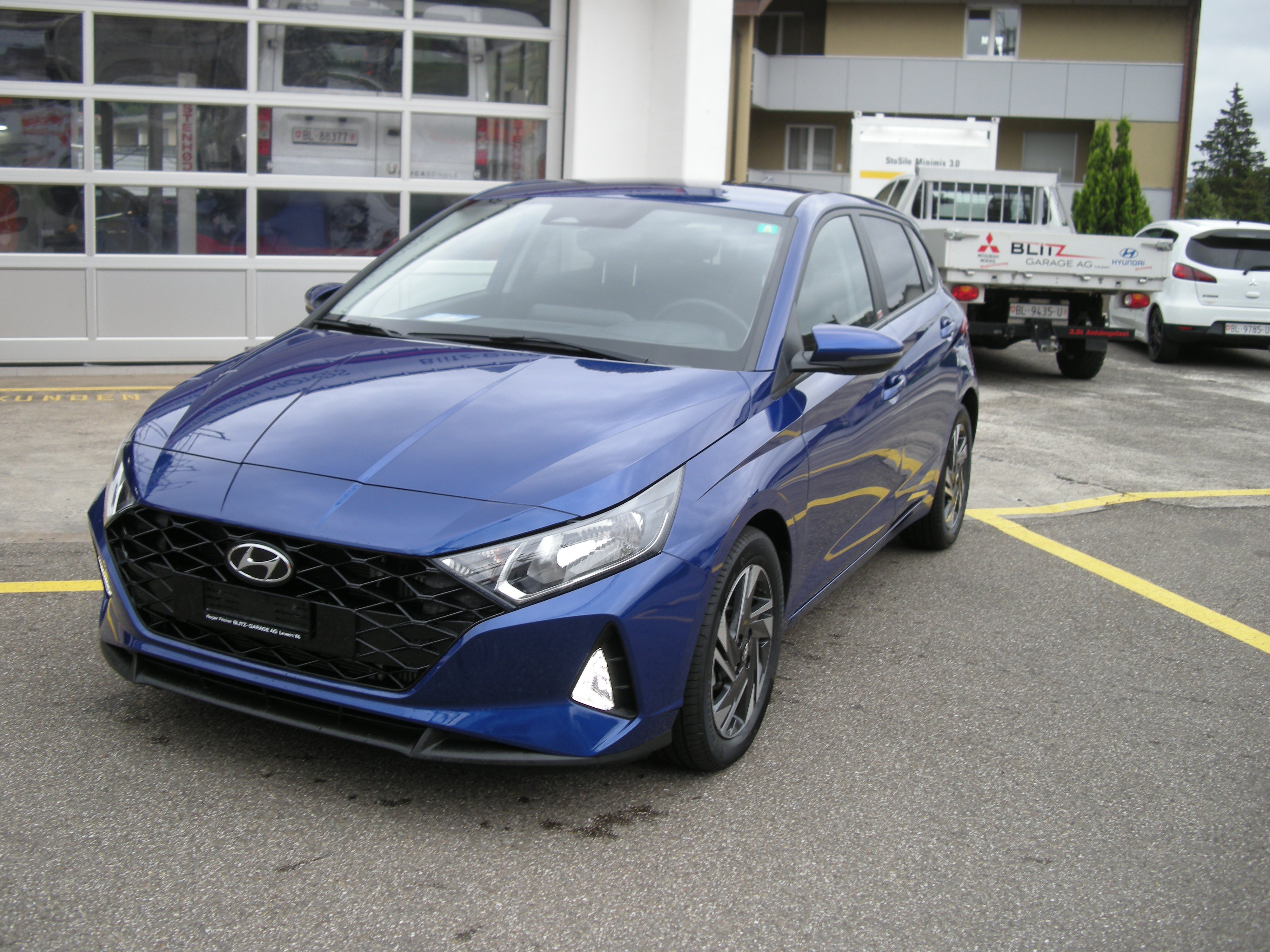 HYUNDAI i20 1.0 T-GDi Amplia DCT