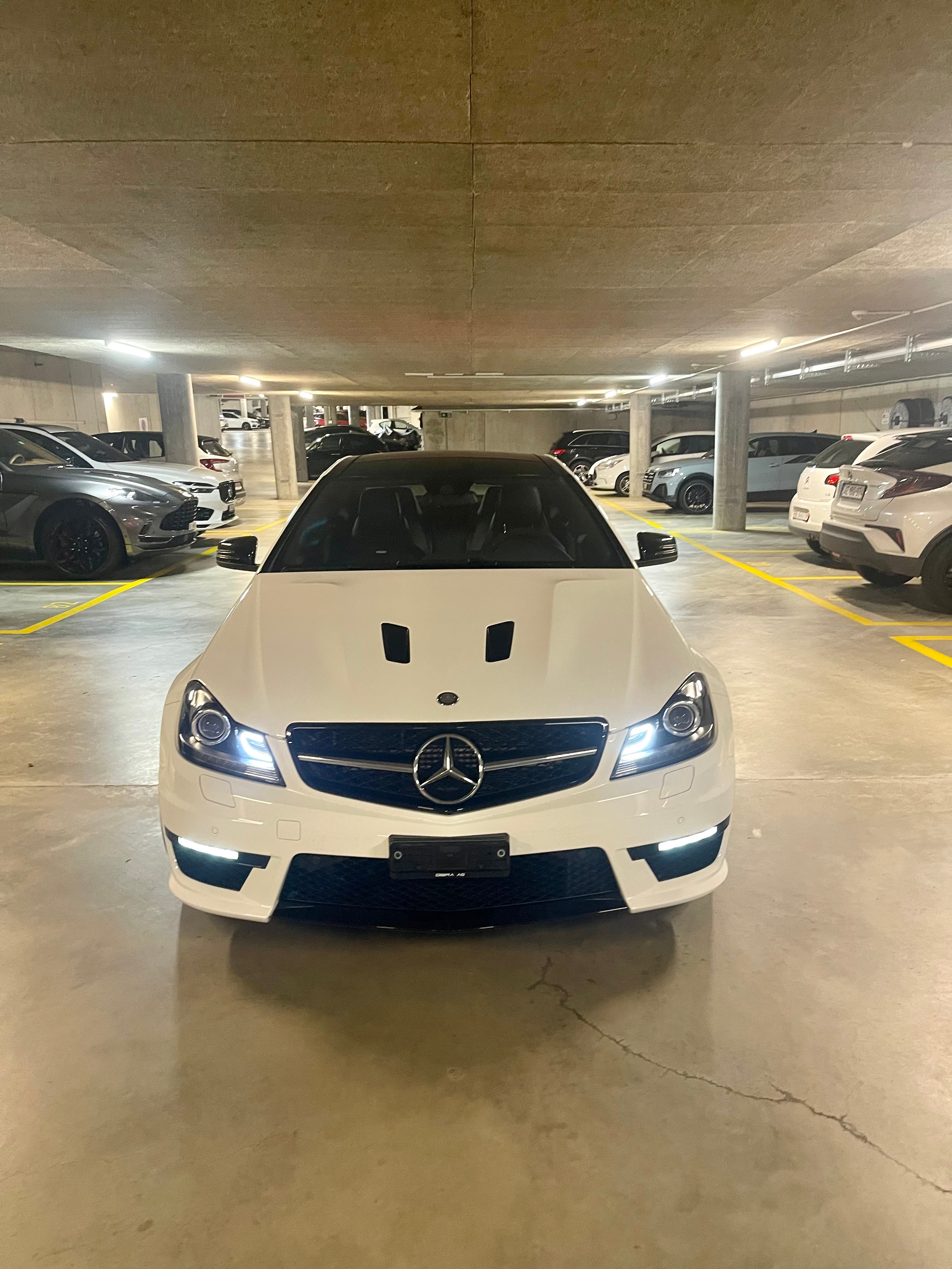 MERCEDES-BENZ C 63 Coupé AMG Edition 507 Speedshift MCT