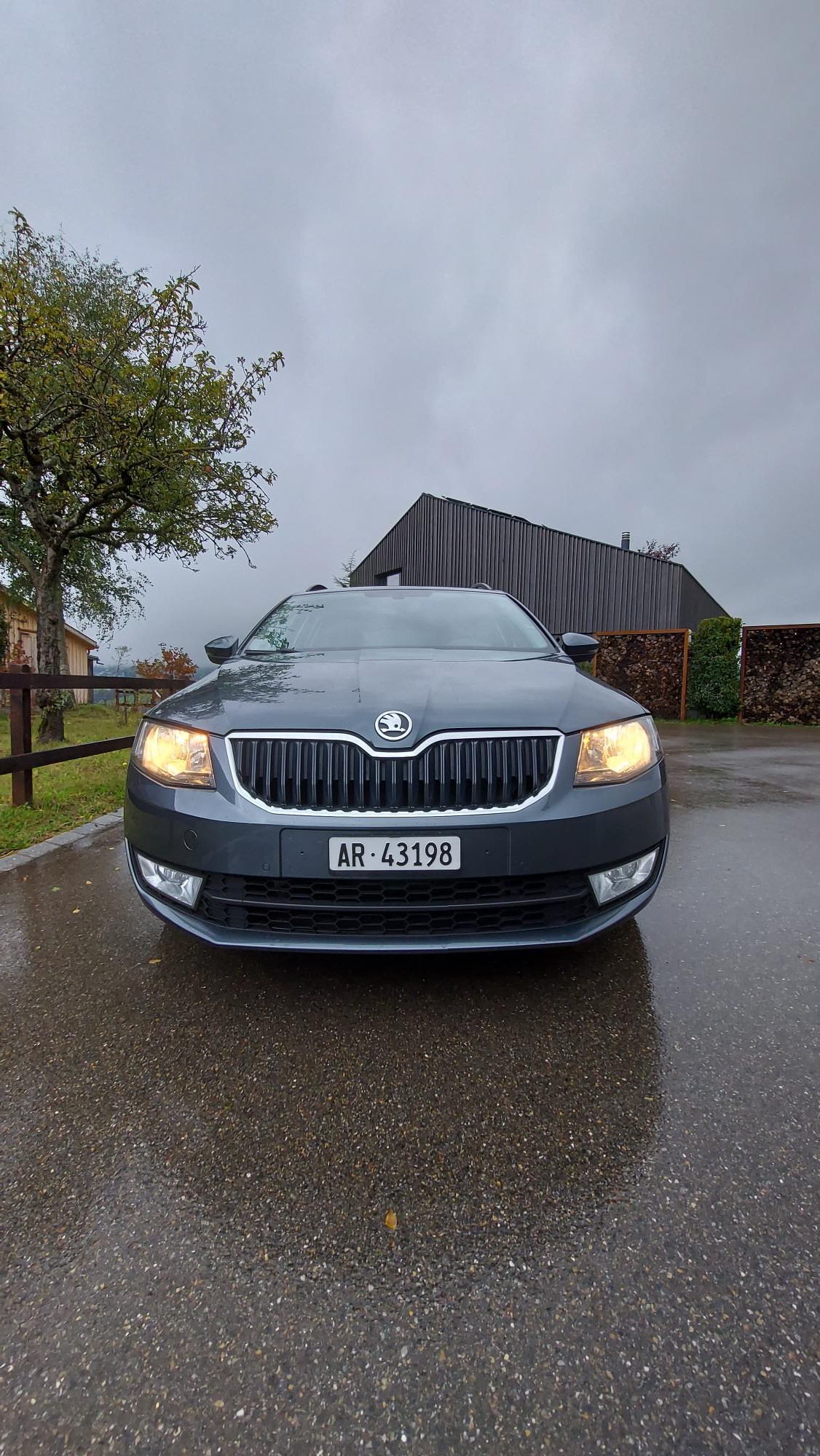 SKODA Octavia Combi 1.4 TSI Ambition