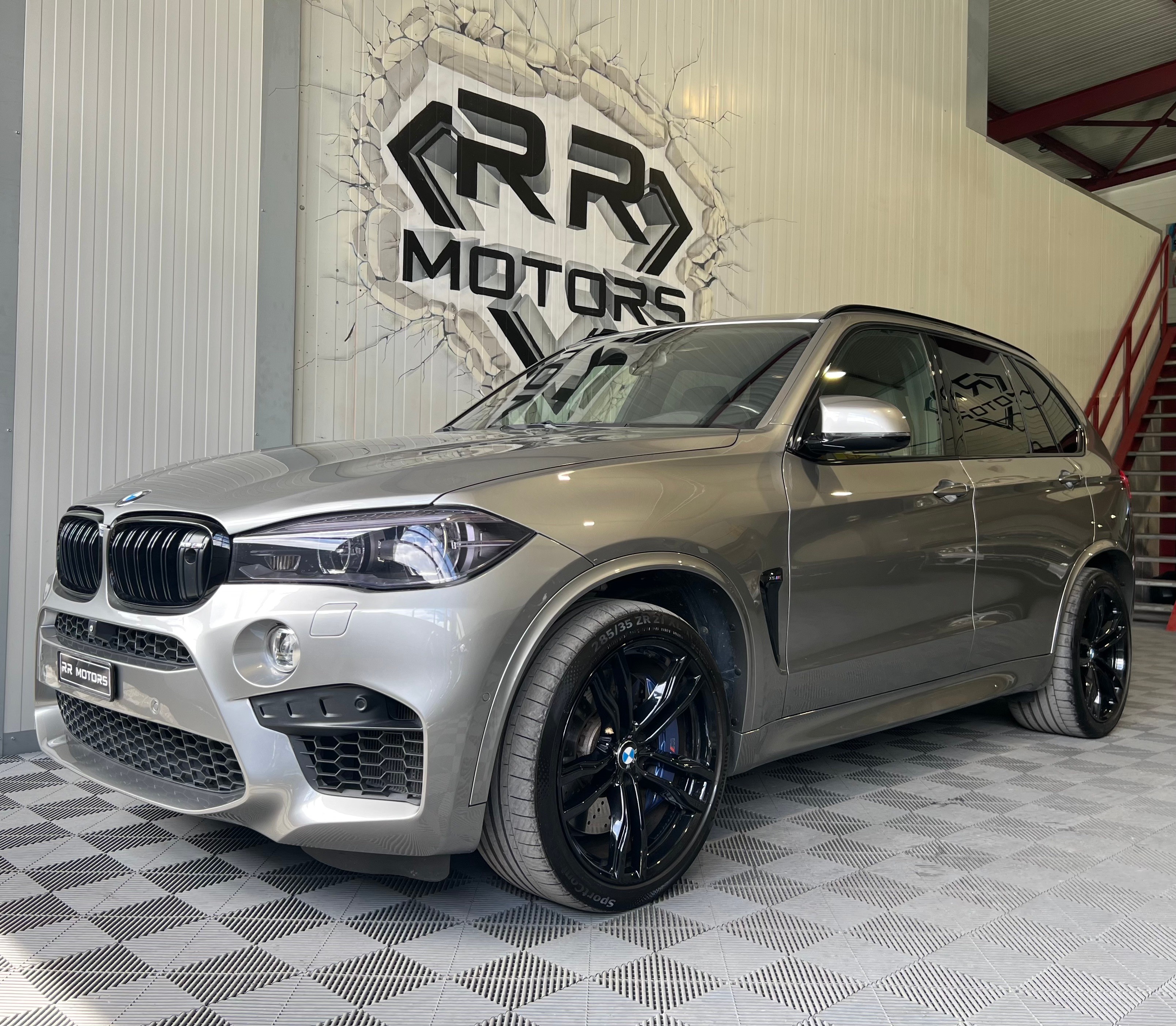 BMW X5M Steptronic