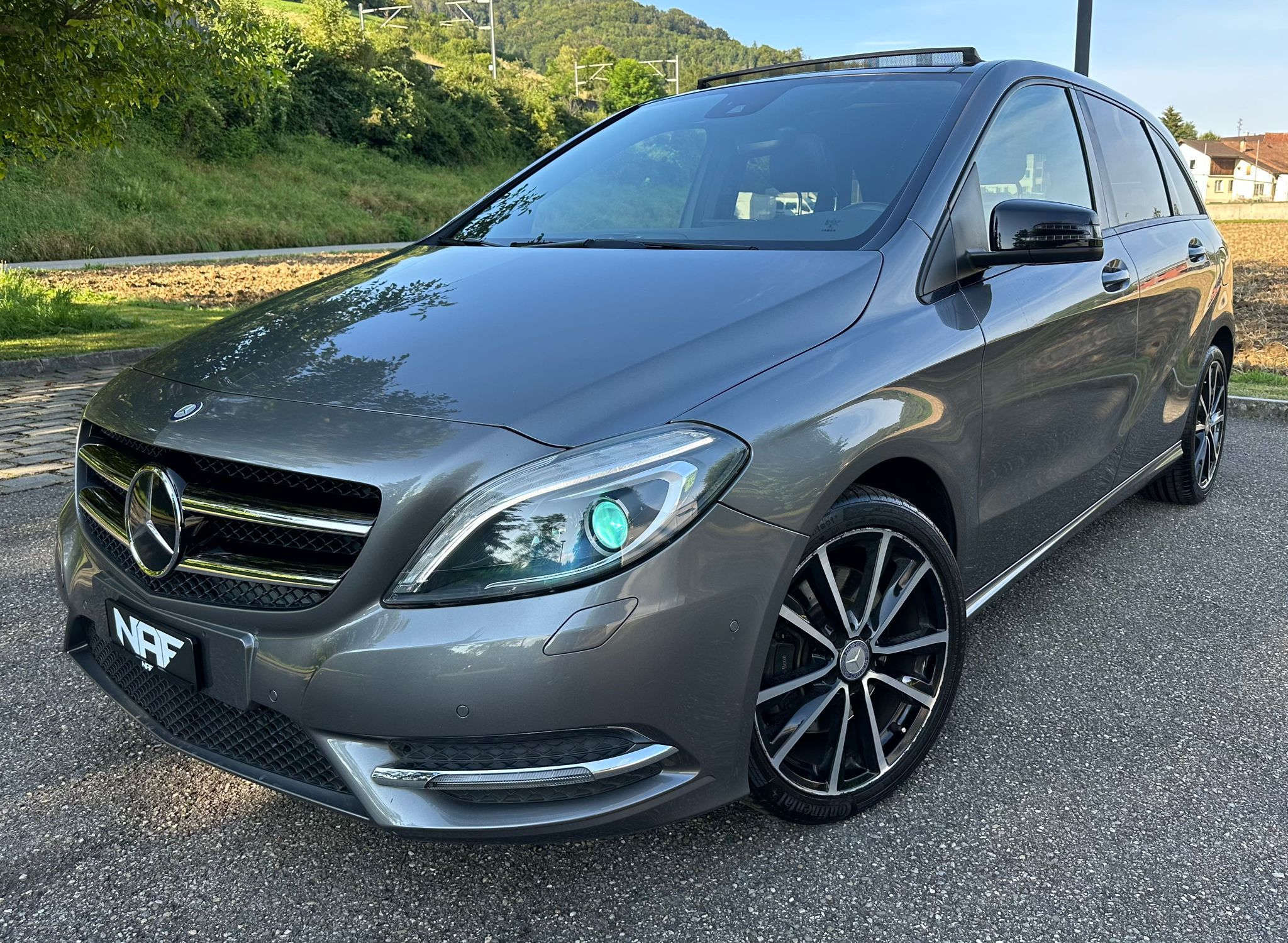 MERCEDES-BENZ B 250 7G-DCT