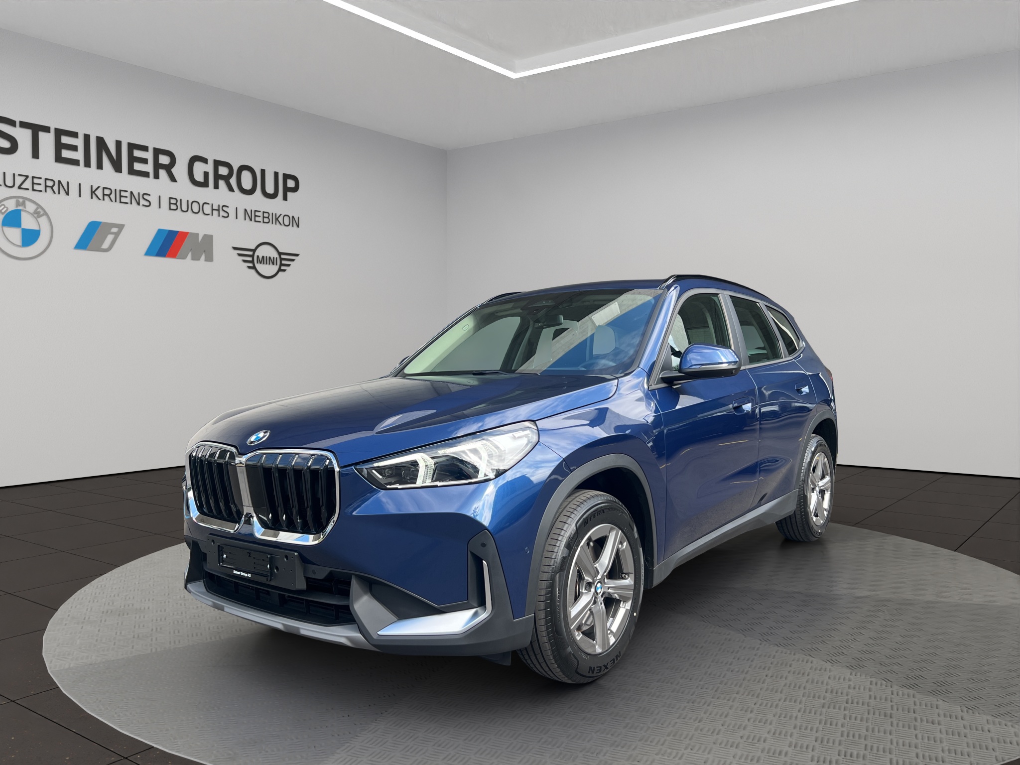 BMW X1 xDrive 23i 48V