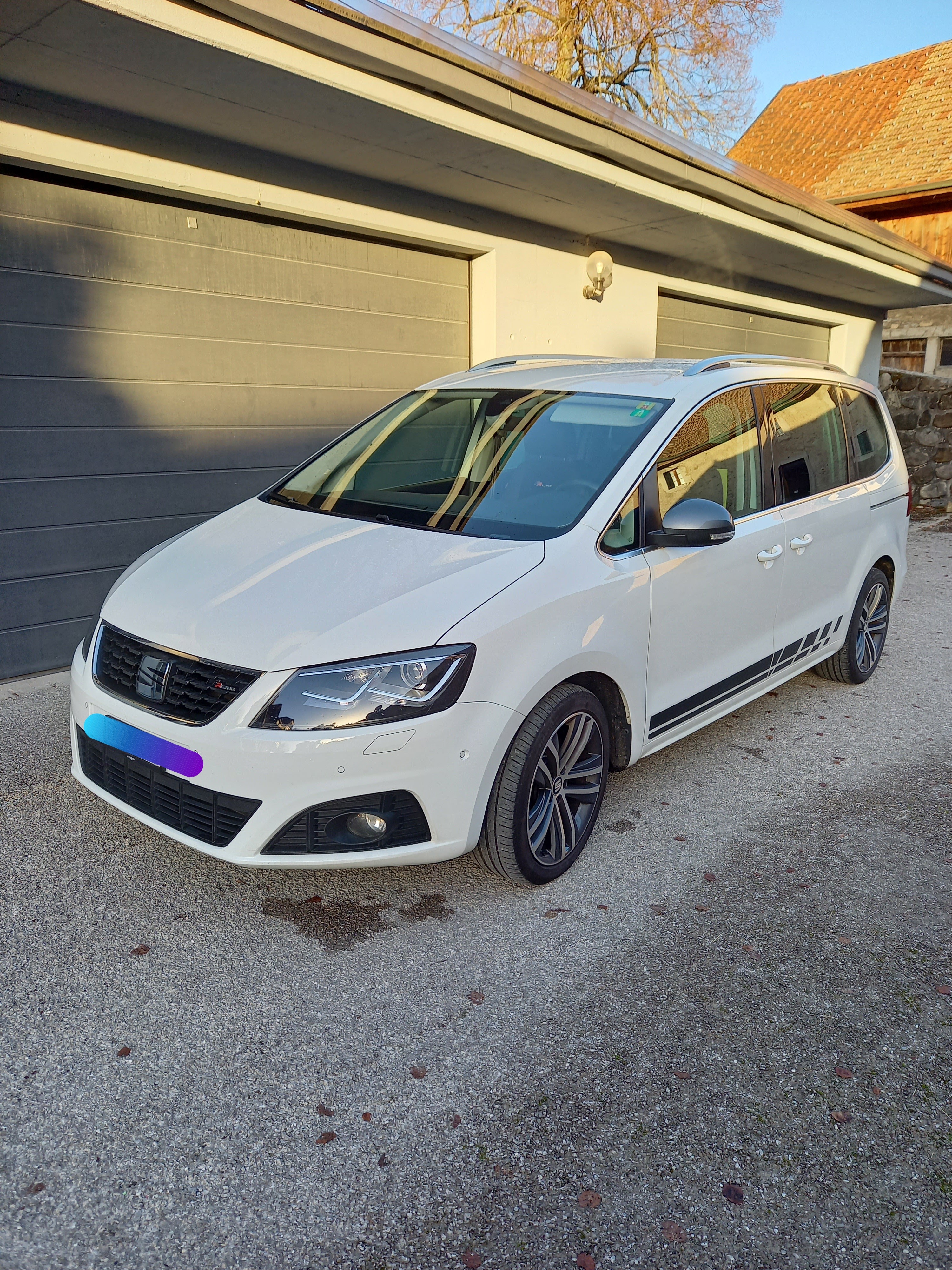 SEAT Alhambra 2.0 TDI Hola FR 4Drive - Servicepack inkl. Verschleiss und Garantie bis 2026