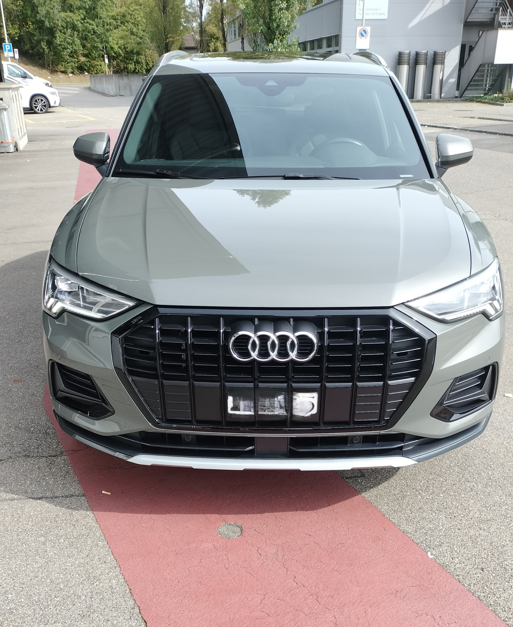 AUDI Q3 35 TFSI advanced S-LINE