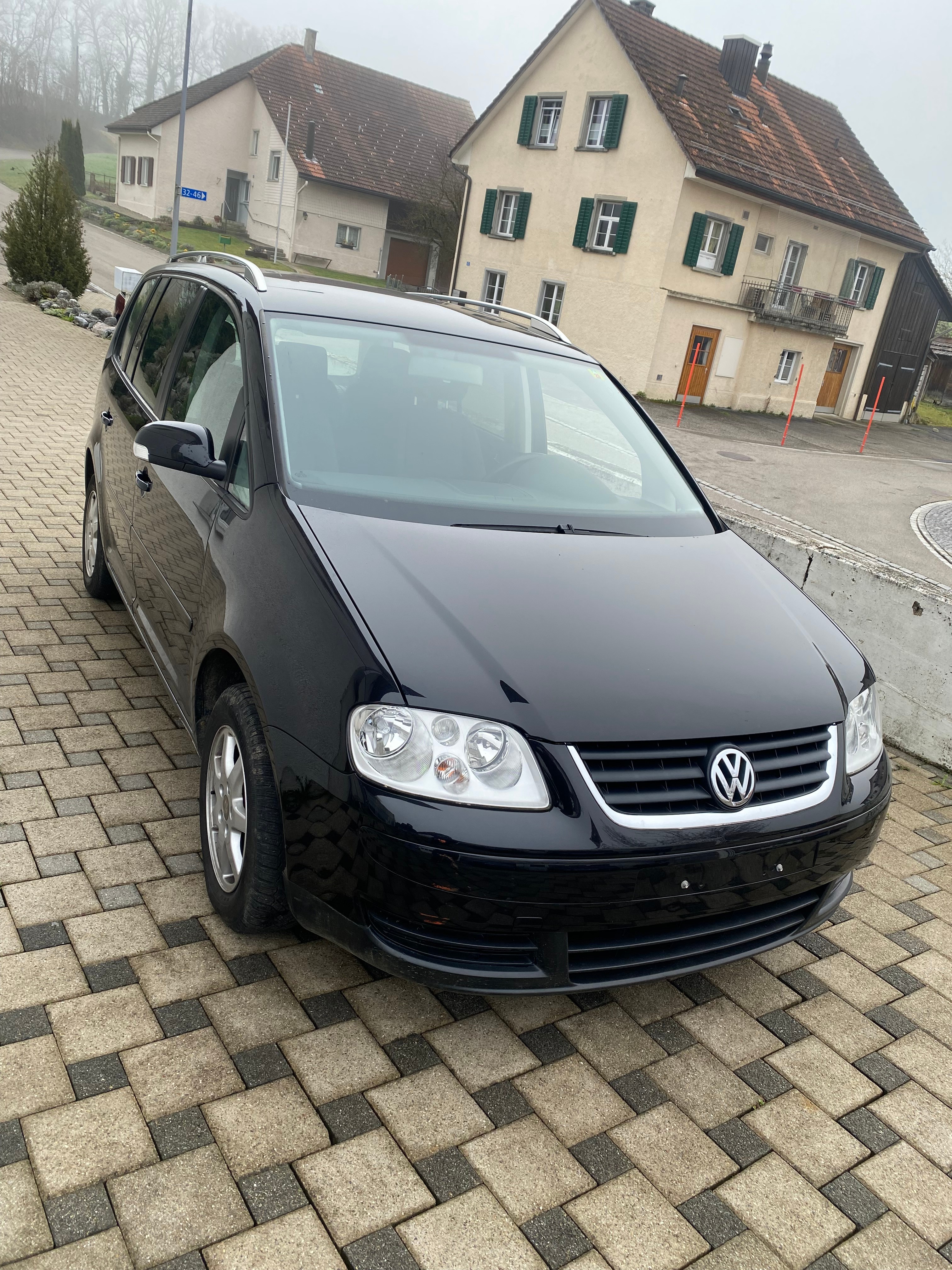 VW Touran 1.6 FSI