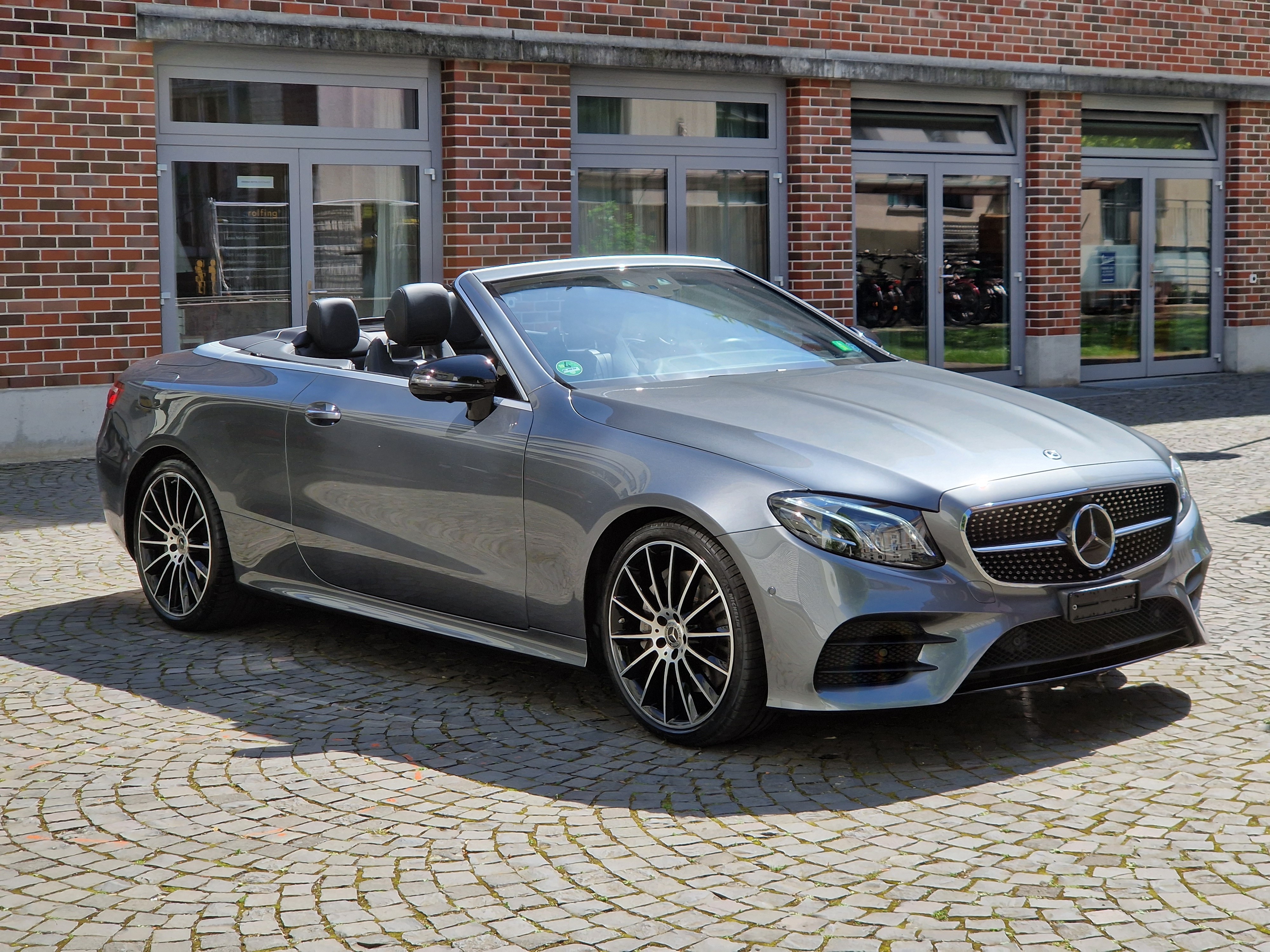 MERCEDES-BENZ E 350 Cabriolet AMG Line 9G-Tronic