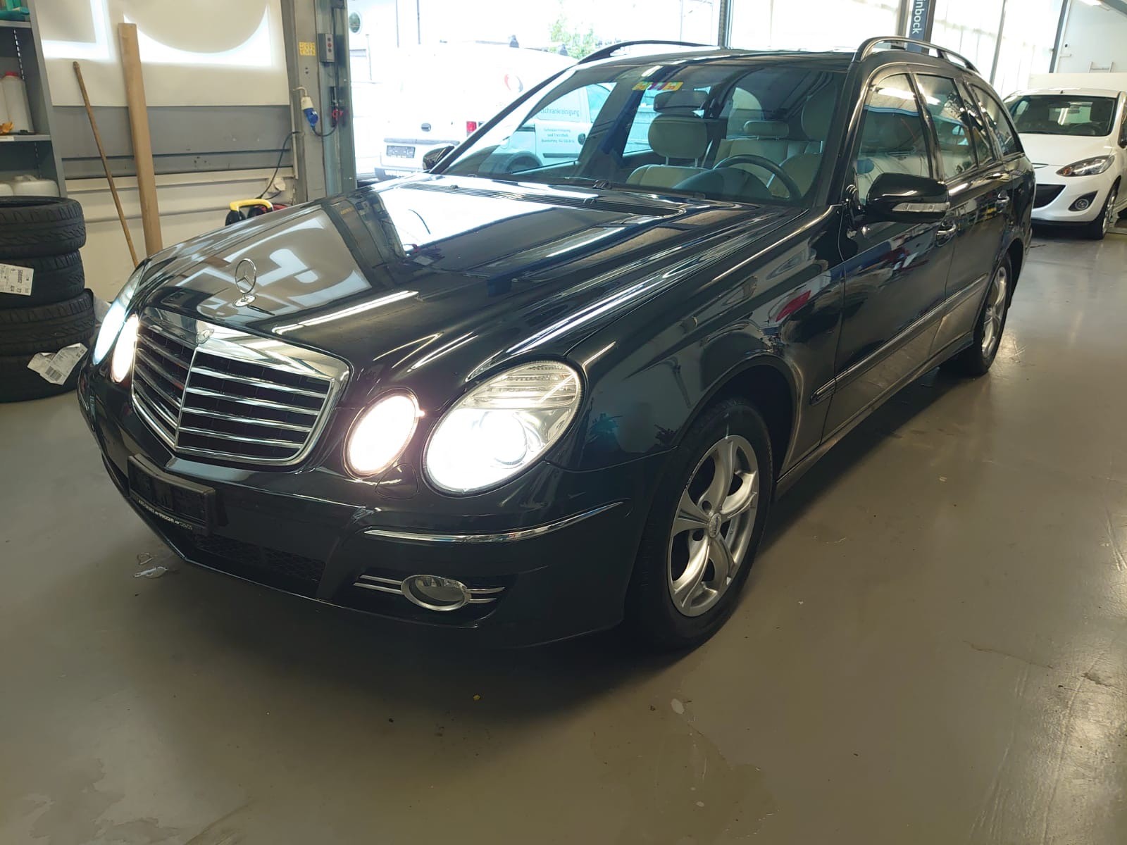 MERCEDES-BENZ E 280 CDI Avantgarde 4Matic Automatic