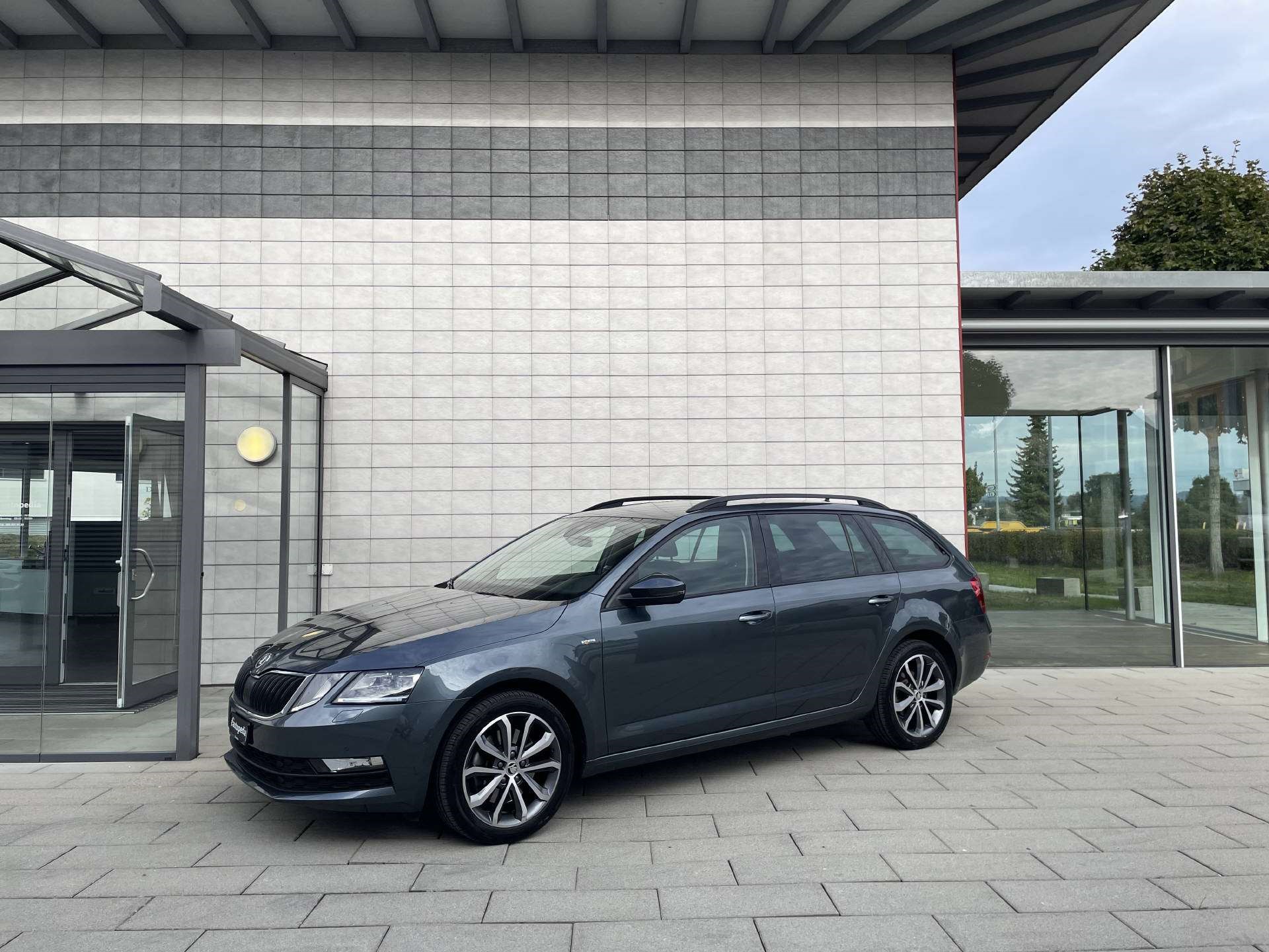 SKODA Octavia Combi 2.0 TDI Soleil 4x4 DSG