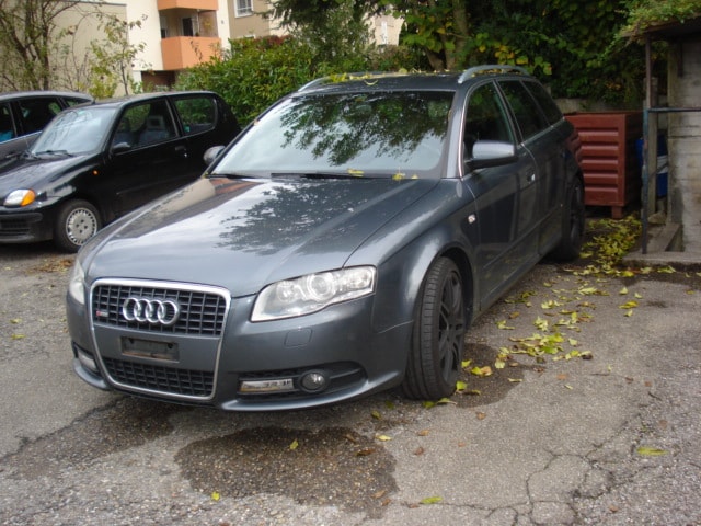 AUDI A4 Avant 2.0 Turbo FSI