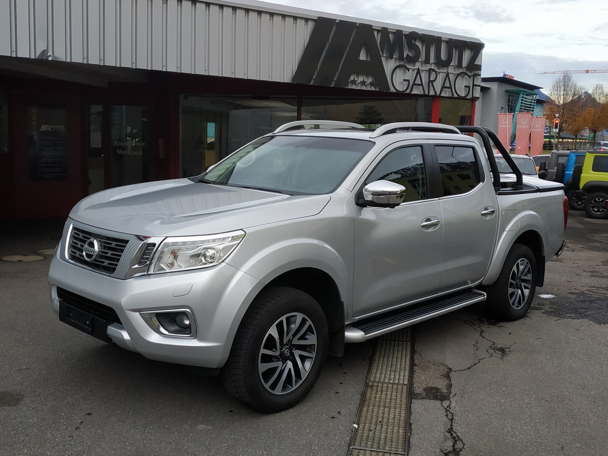 NISSAN Navara Double Cab Tekna 2.3 dCi 4WD Automatic