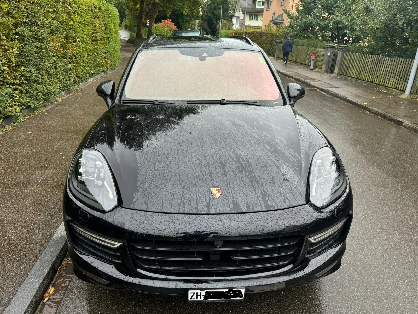 PORSCHE Cayenne GTS