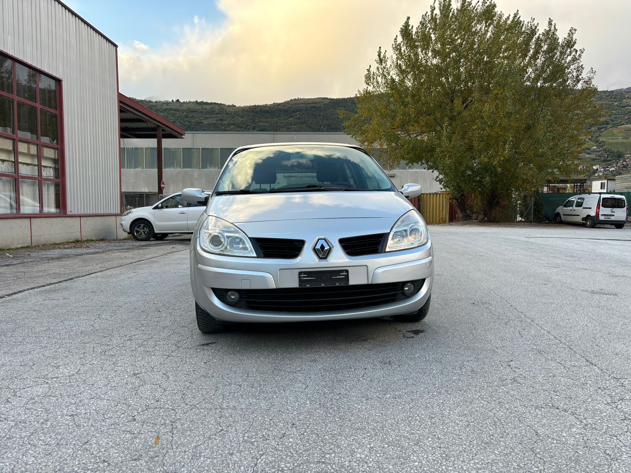 RENAULT Scénic 1.6 16V Fairway Automatic