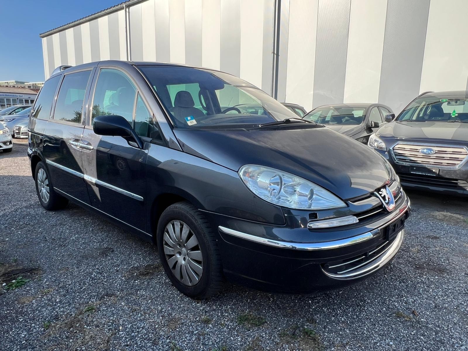 PEUGEOT 807 2.2 16V HDi Black & Silver Tiptronic