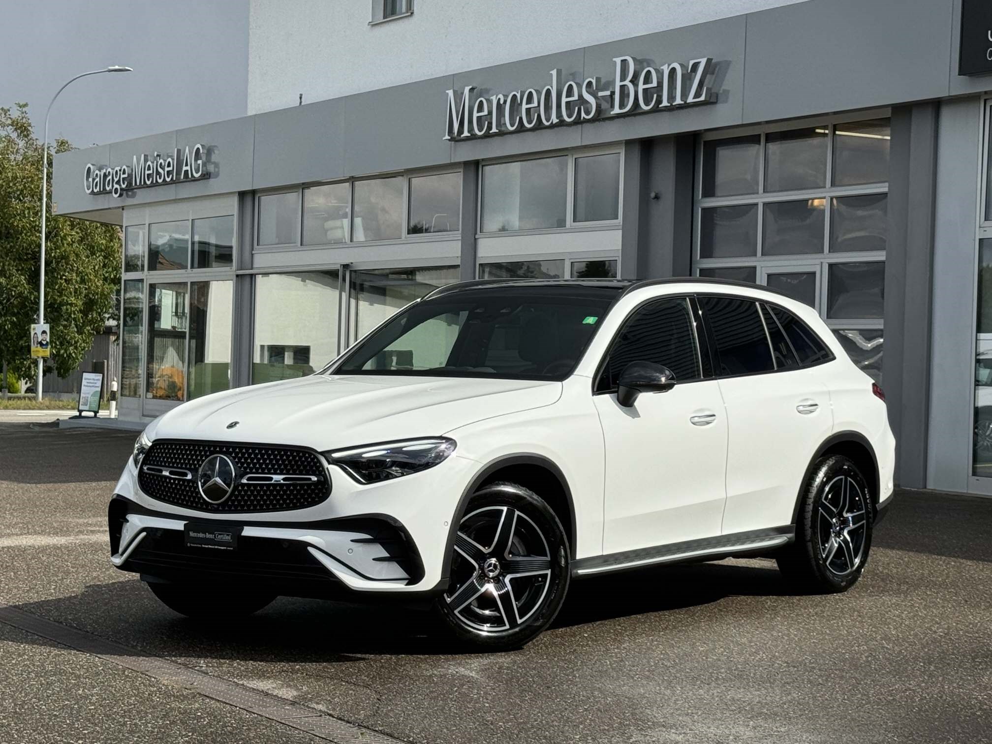 MERCEDES-BENZ GLC 300 AMG-Line 4Matic