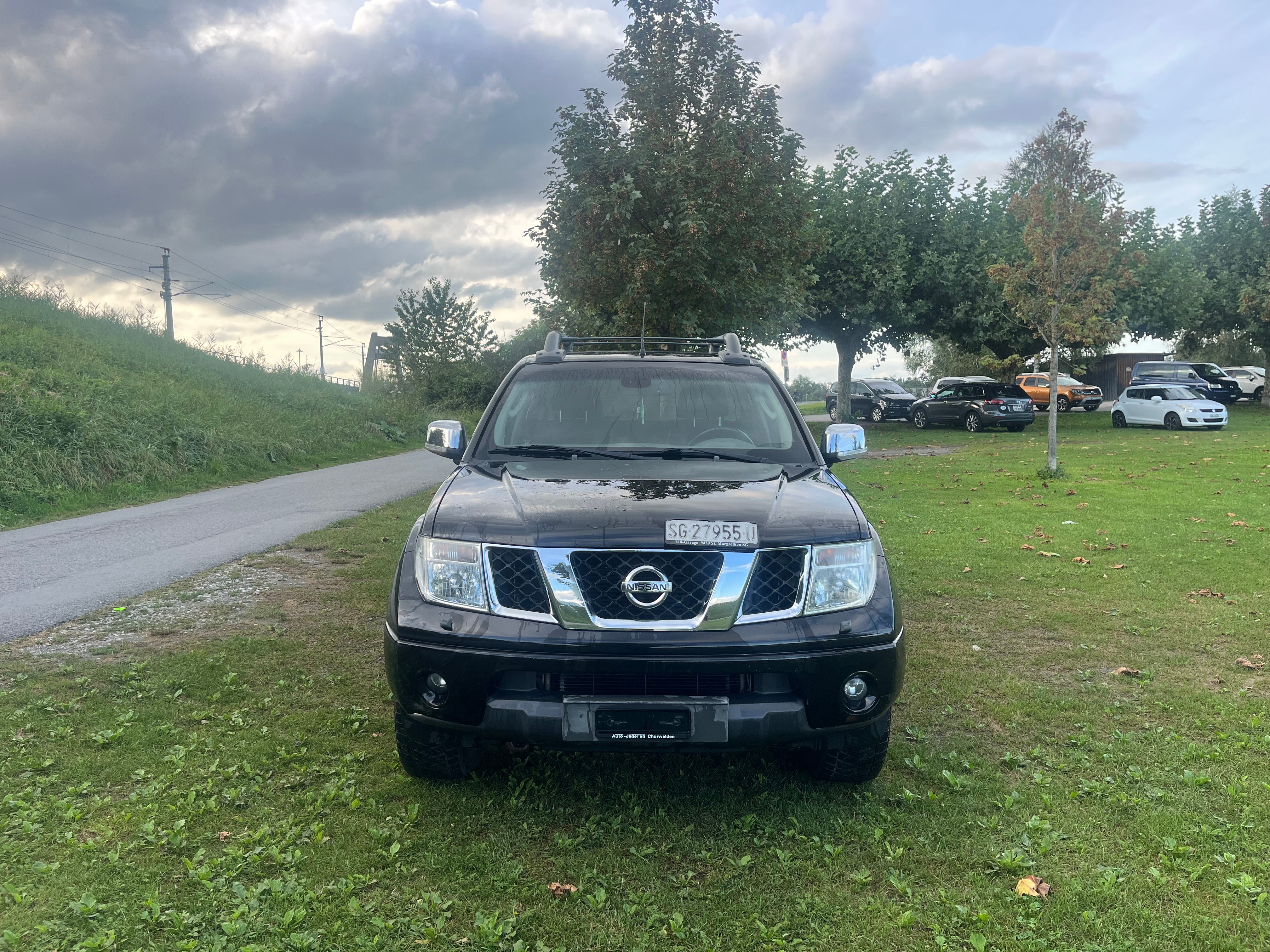 NISSAN Navara Double Cab LE 2.5 dCi 4WD