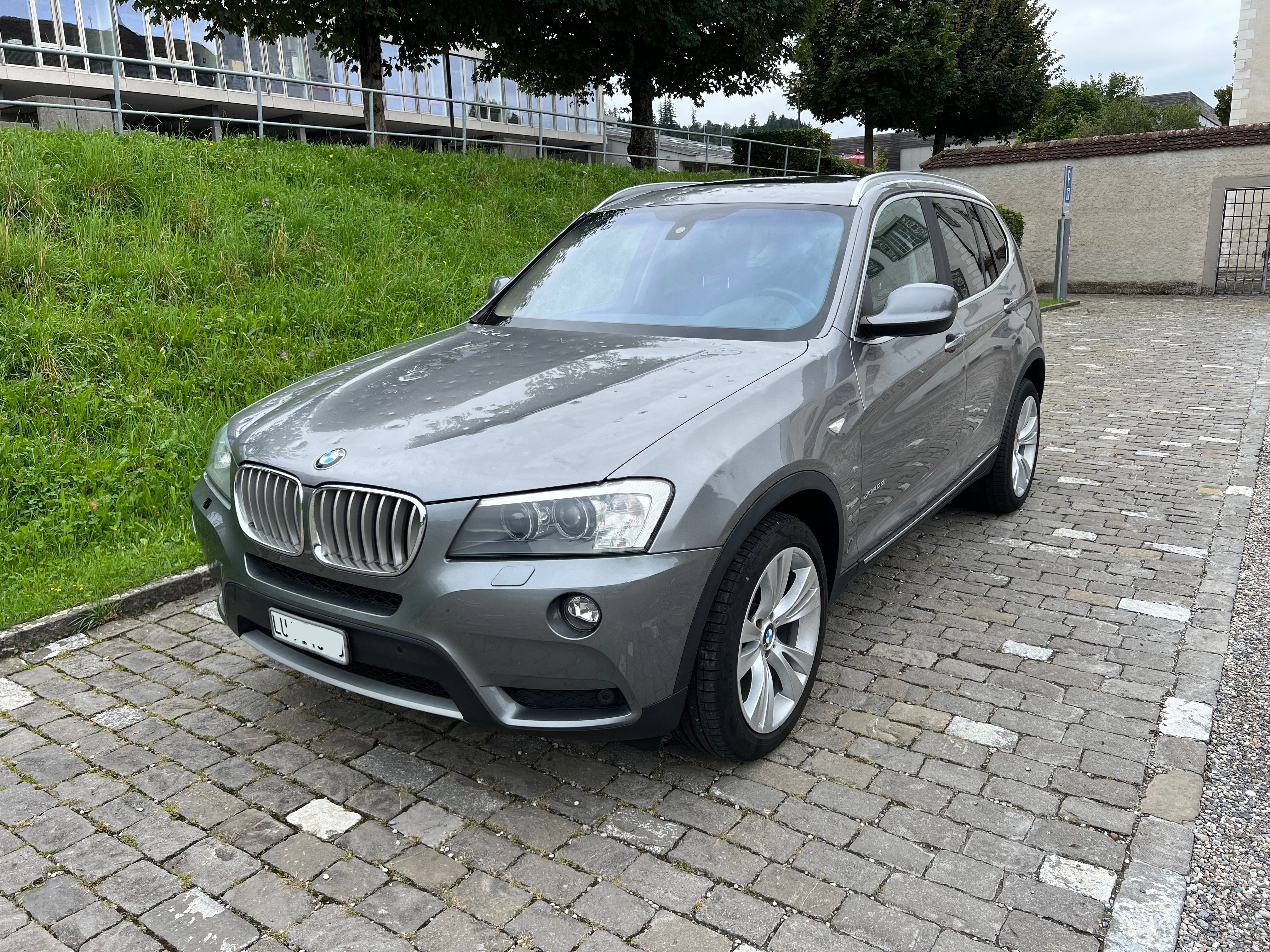 BMW X3 xDrive 28i Steptronic