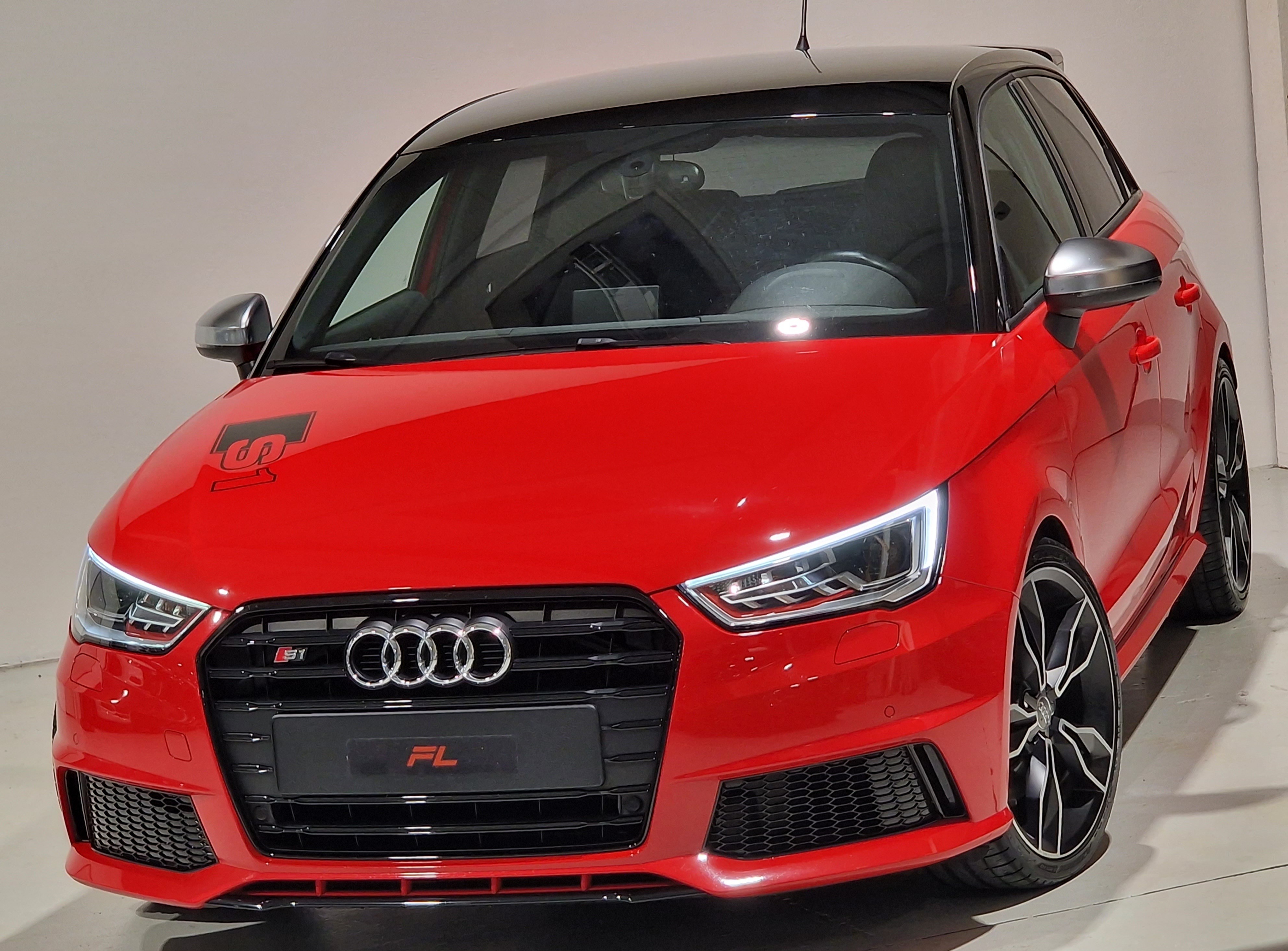 AUDI S1 Sportback 2.0 TFSI Sport quattro