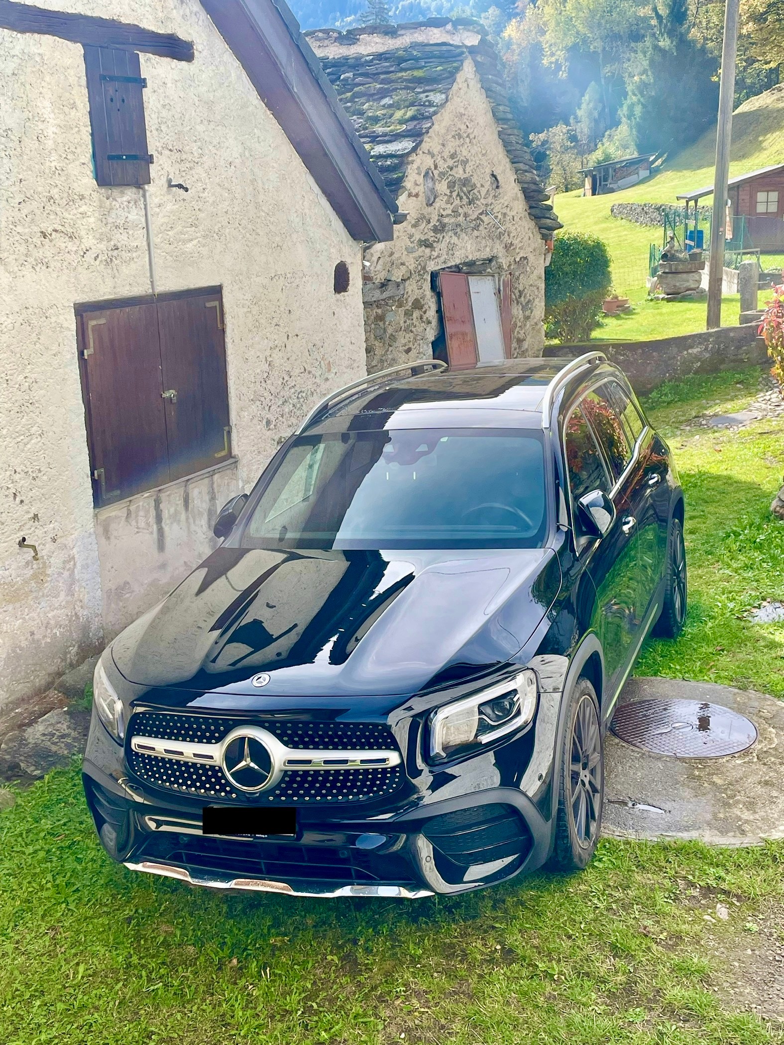 MERCEDES-BENZ GLB 220 d 4Matic AMG Line 8G-Tronic