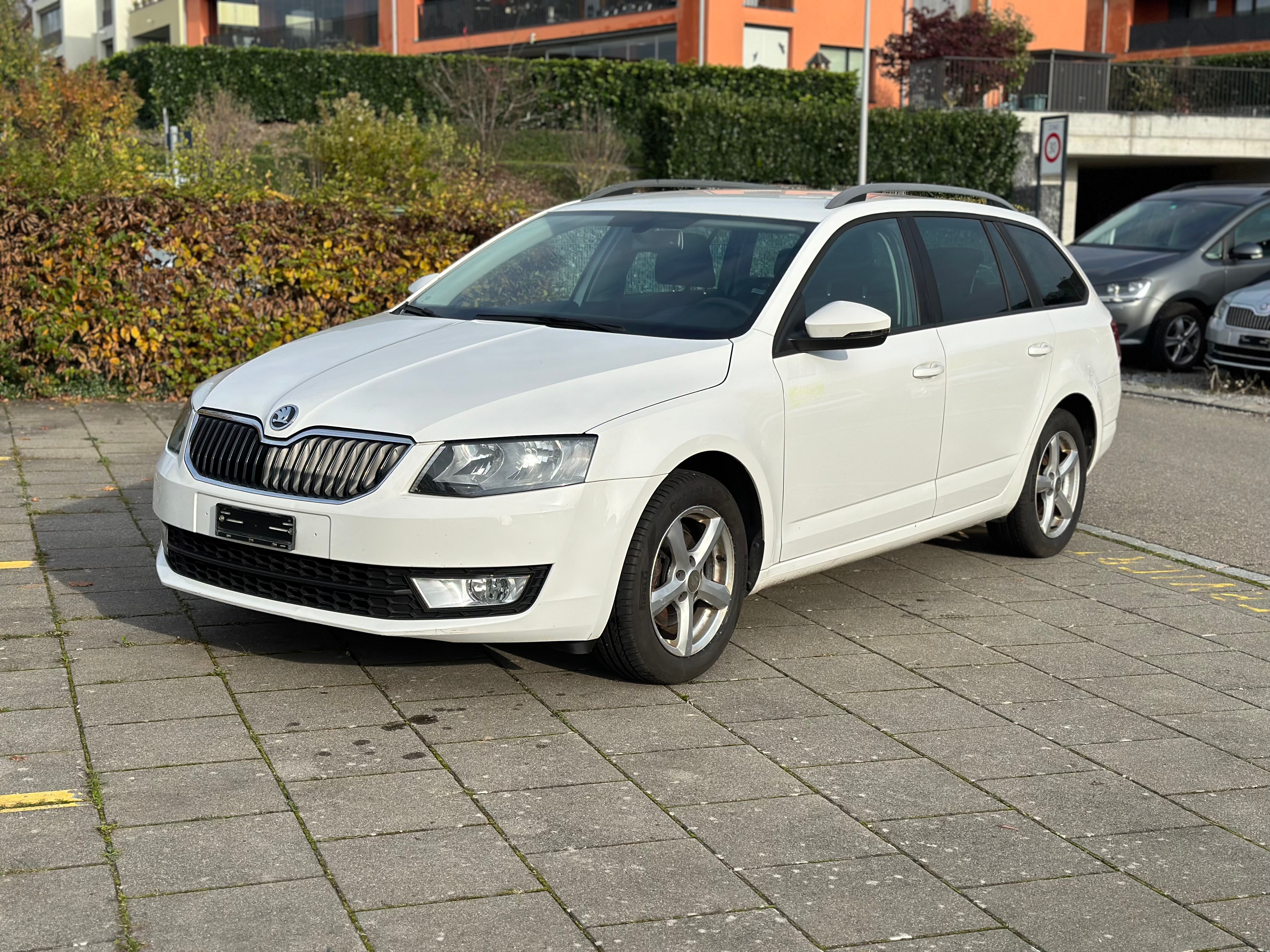 SKODA Octavia Combi 1.4 TSI Fresh