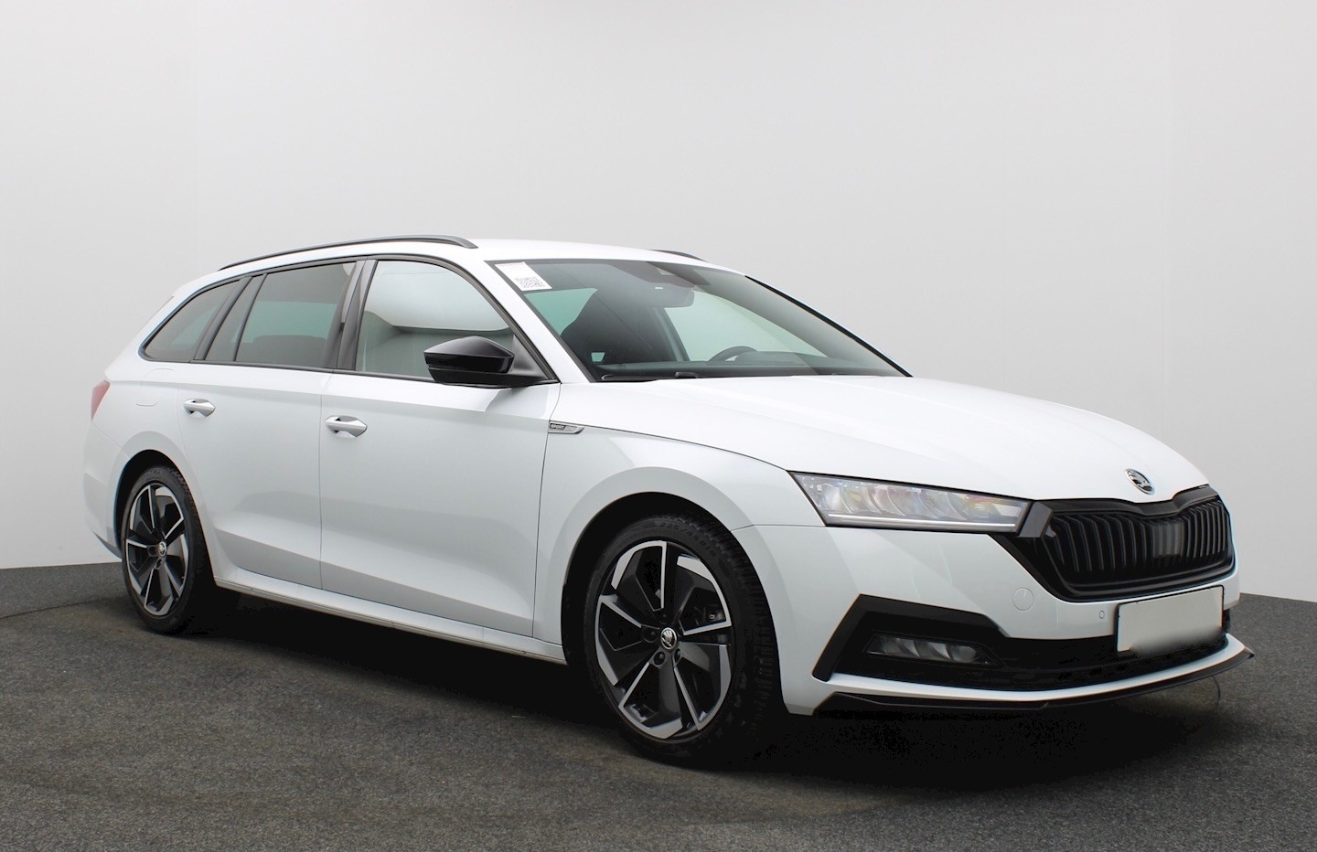 SKODA Octavia Combi 2.0 TSI 