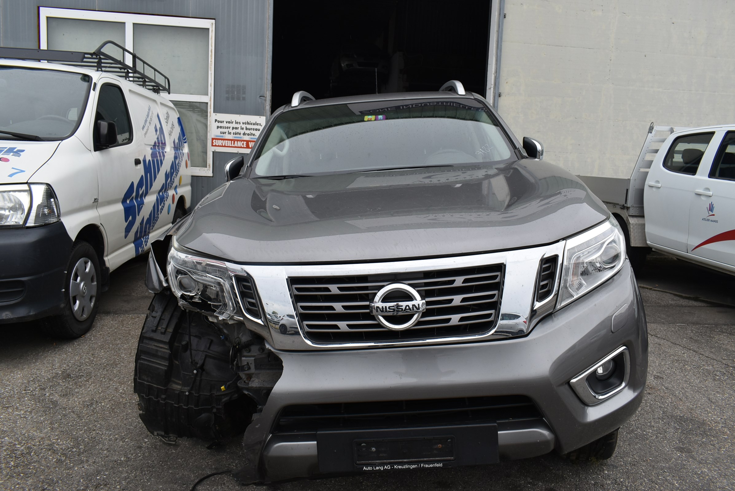 NISSAN Navara Double Cab Tekna 2.3 dCi 4WD