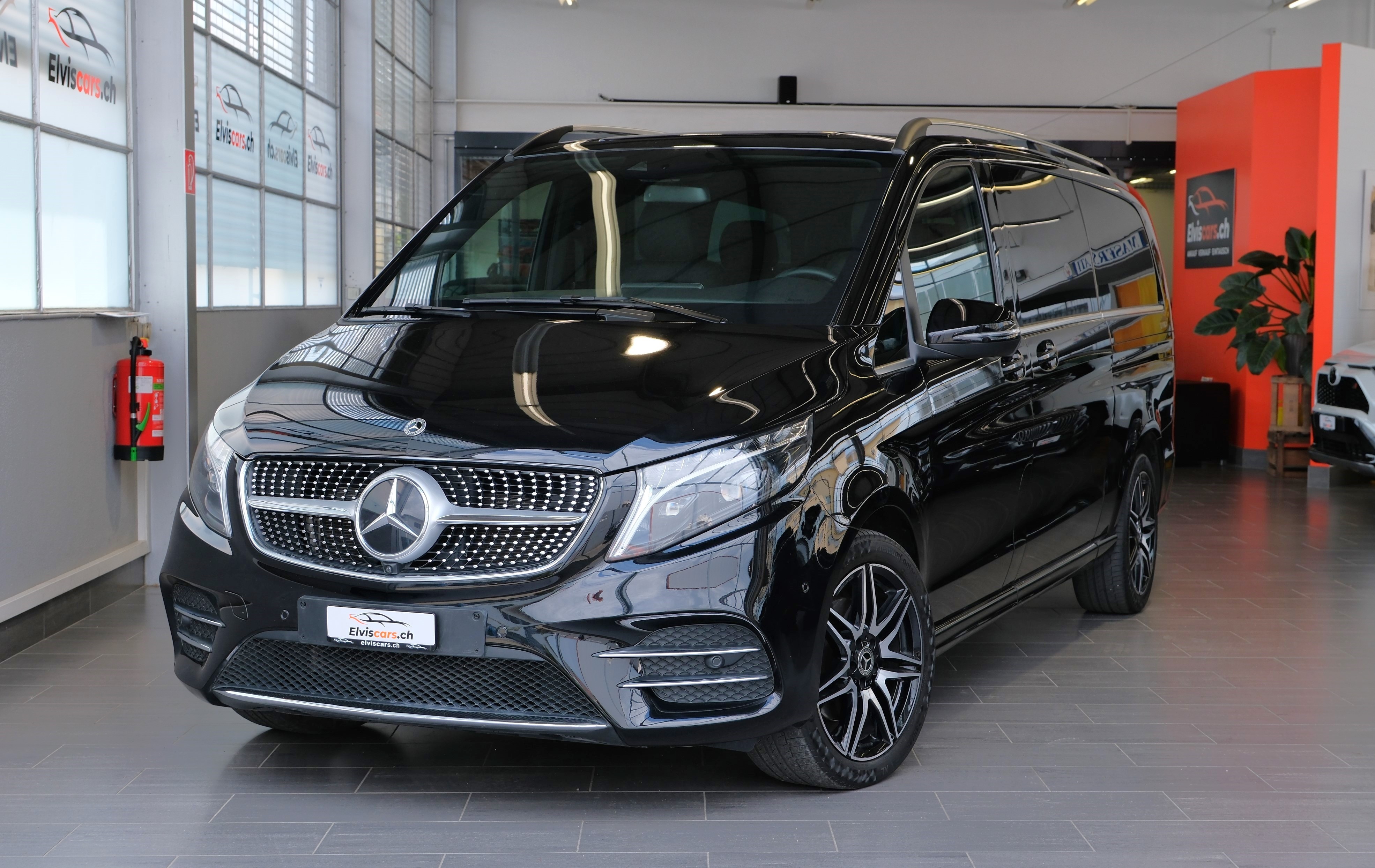 MERCEDES-BENZ V 300 d extralang AMG Line 4Matic 9G-Tronic