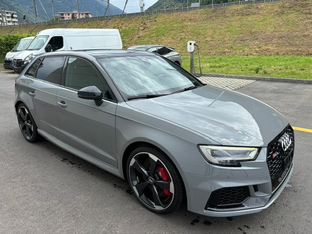 AUDI RS3 Sportback 2.5 TSI quattro