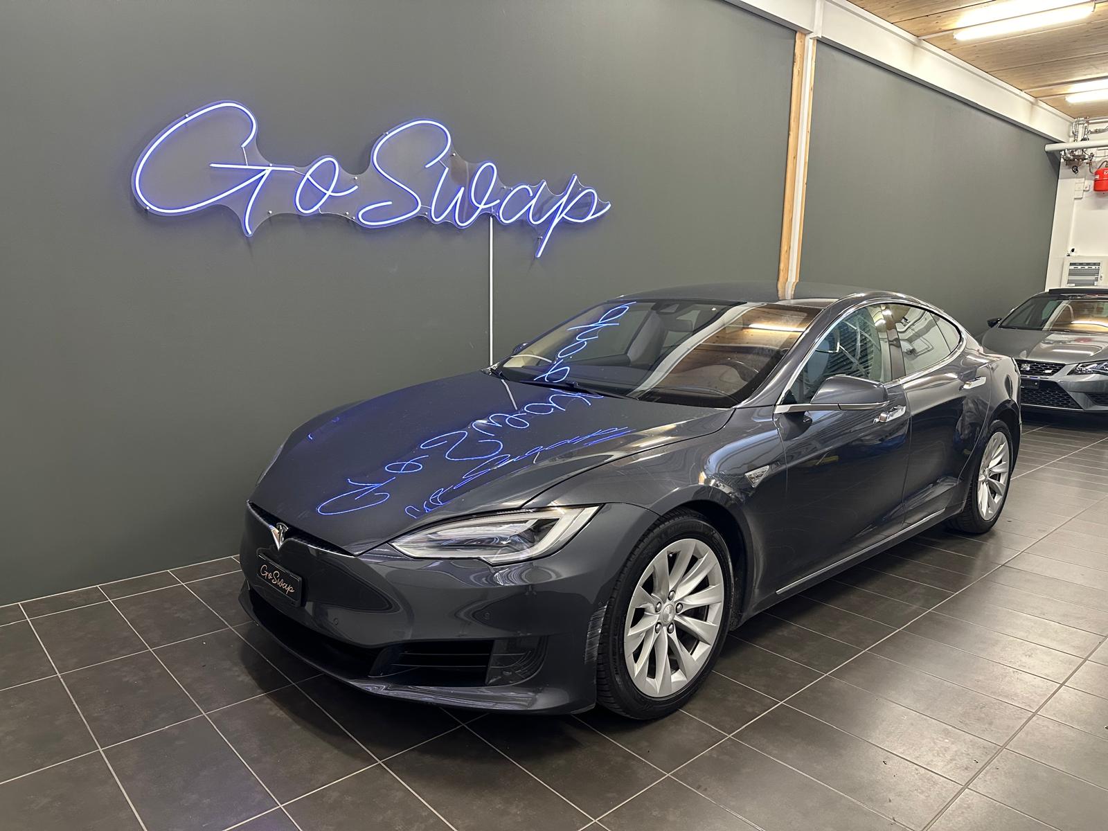 TESLA Model S 70 D