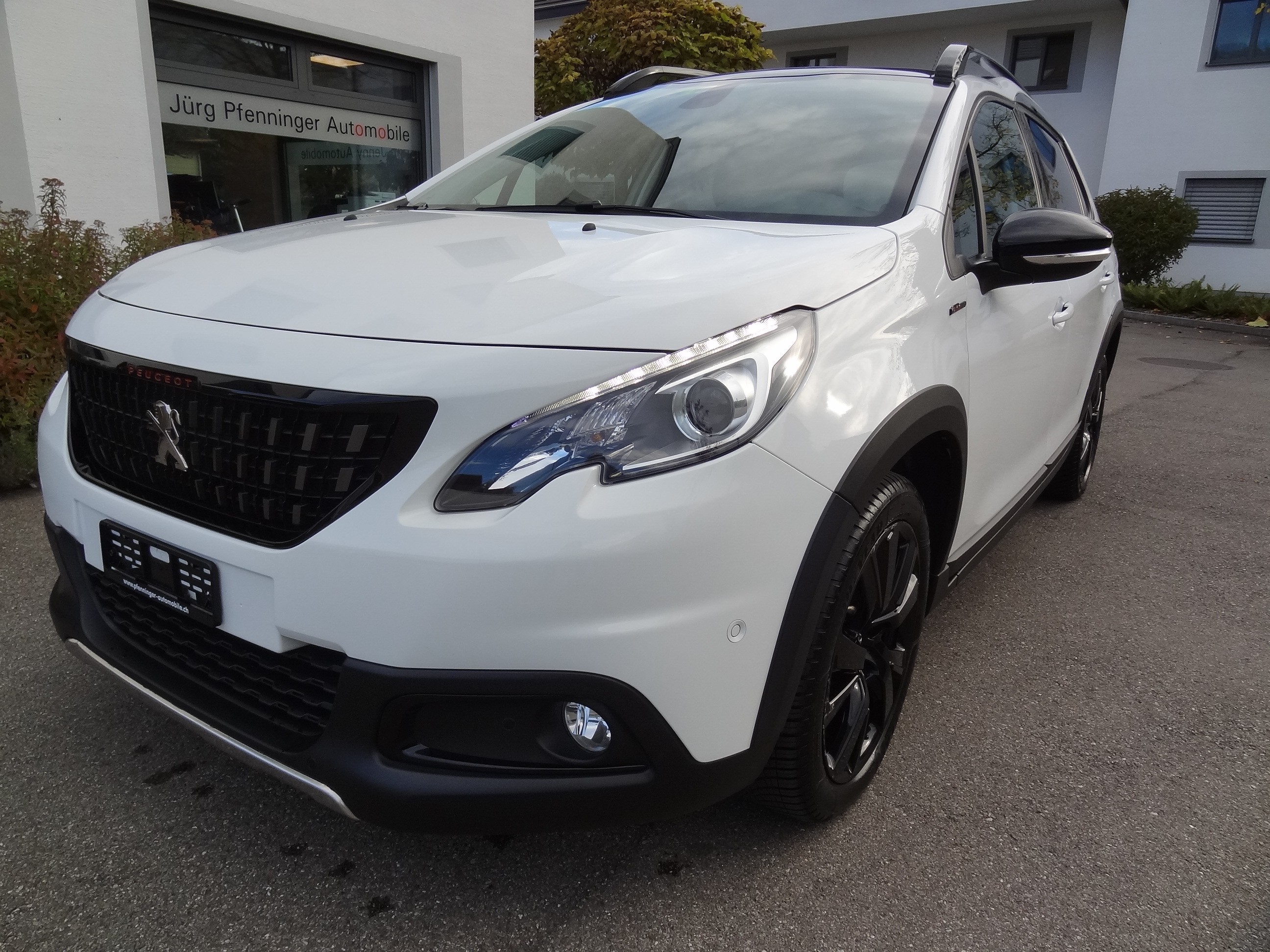 PEUGEOT 2008 1.2 PureTech GT Line EAT6