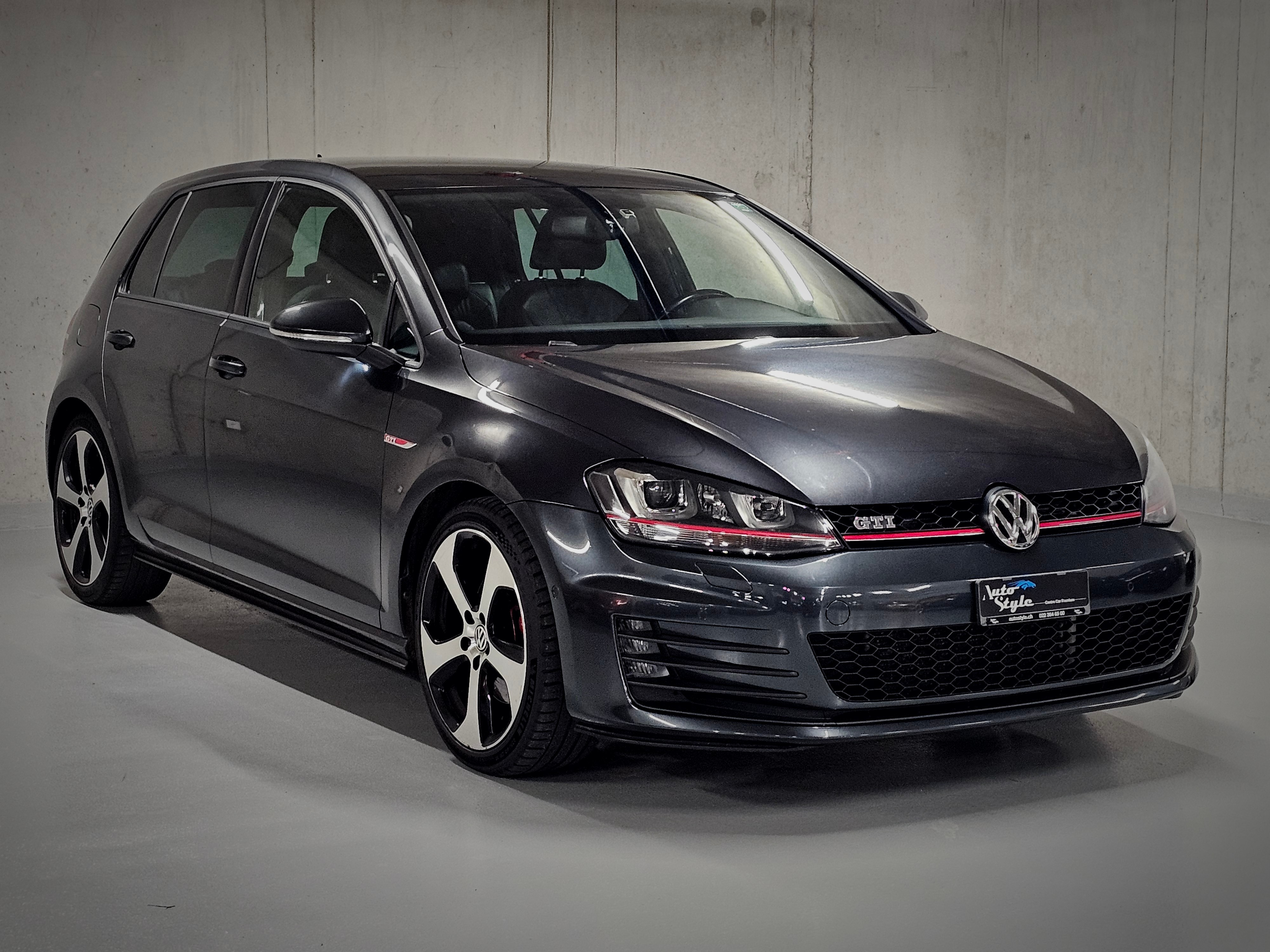 VW Golf 2.0 TSI GTI