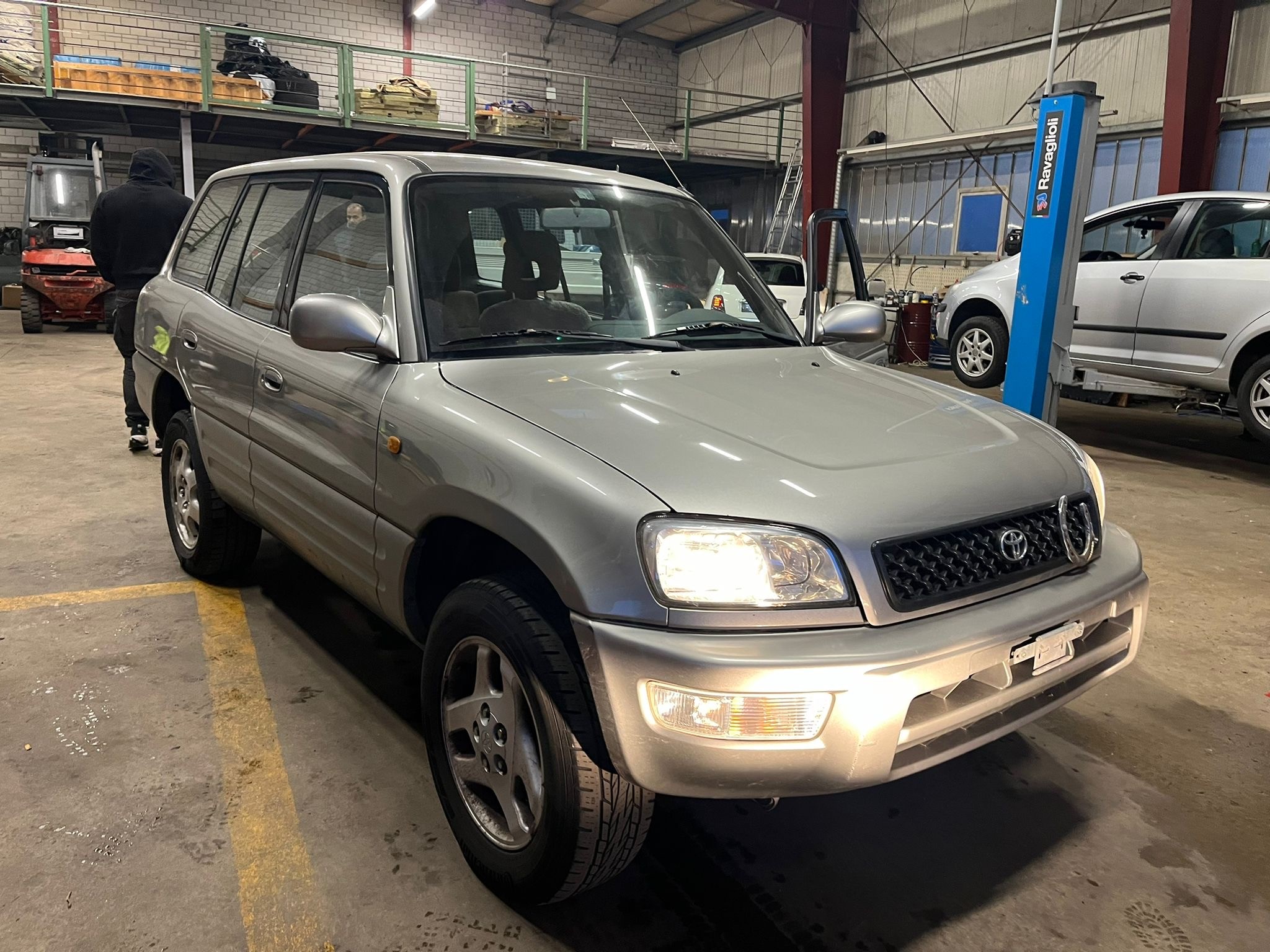 TOYOTA RAV-4 GX