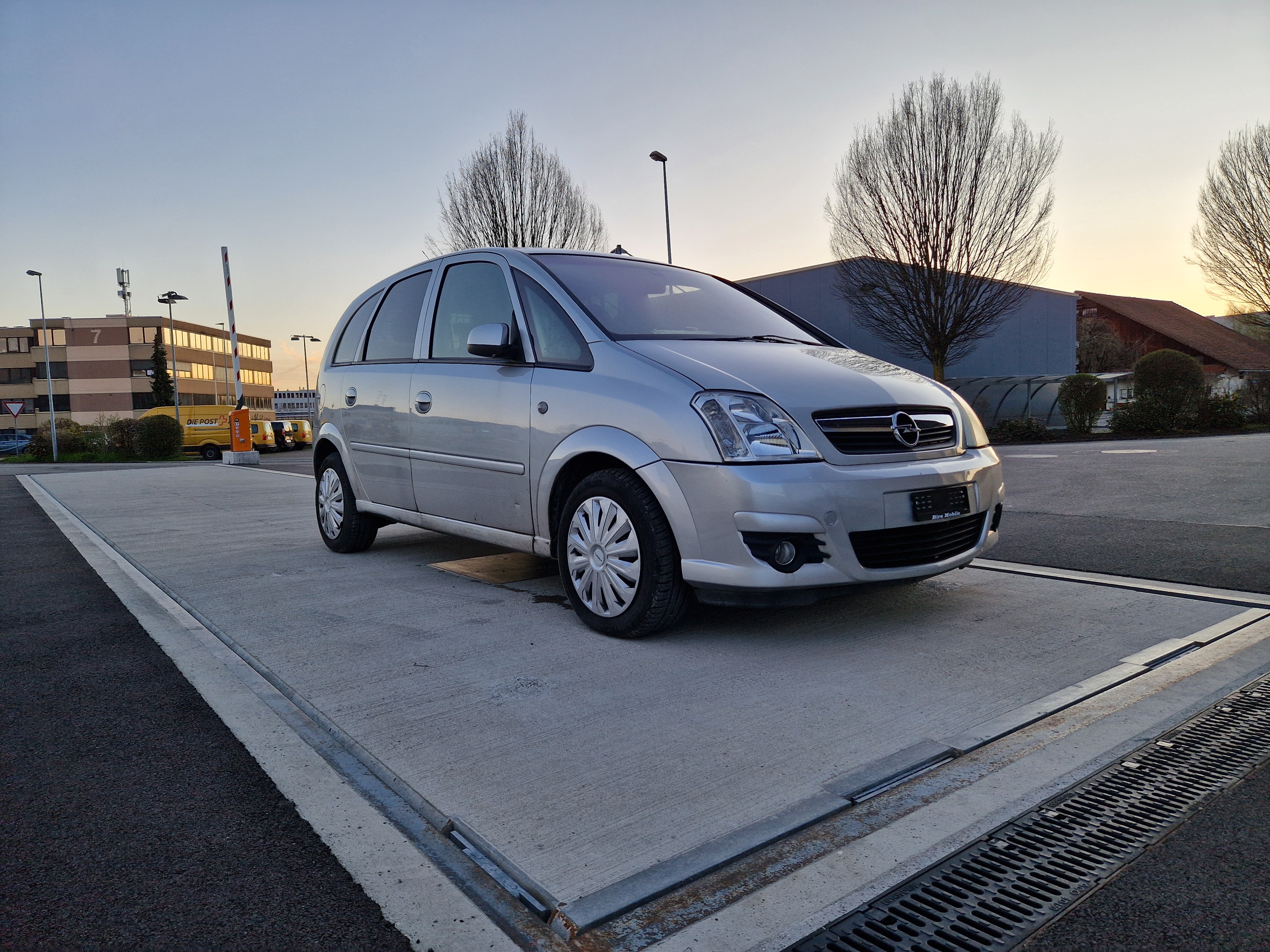 OPEL Meriva 1.6i-16 TP Edition Easytronic