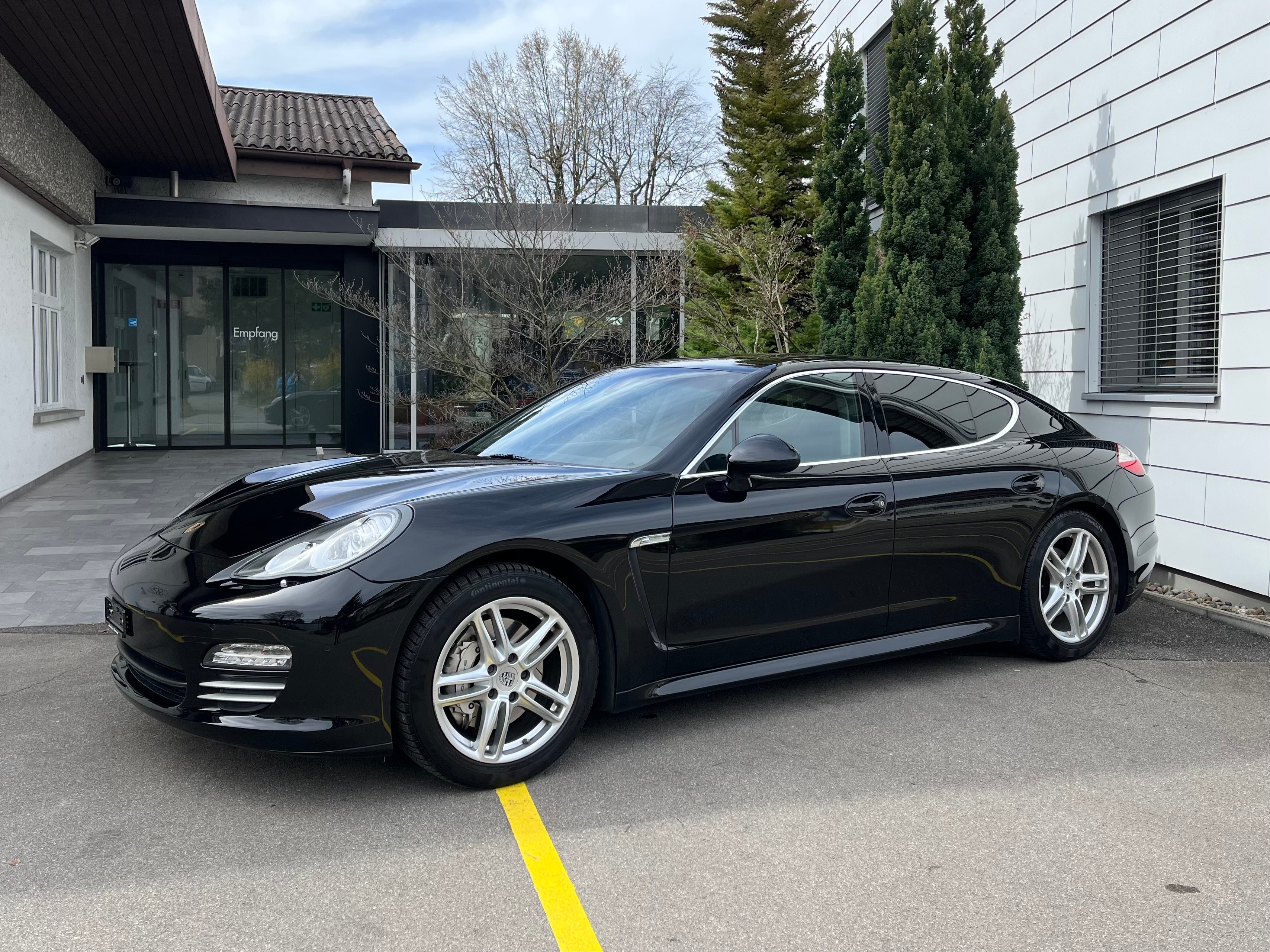 PORSCHE Panamera 4S 4.8 PDK *Traum-Zustand*aus 1. Hand*Top-Ausstattung*