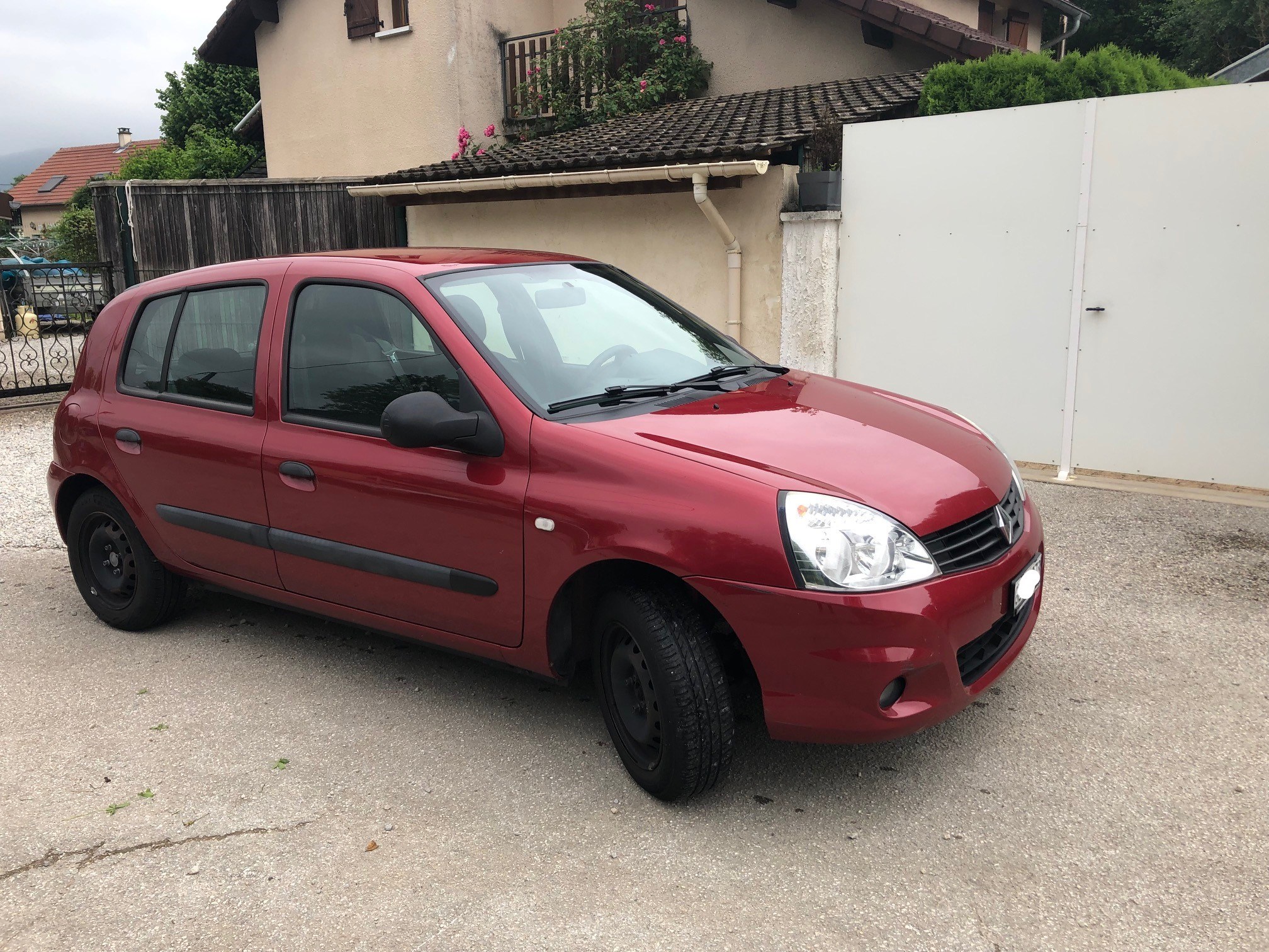 RENAULT Clio 1.2 16V Expression