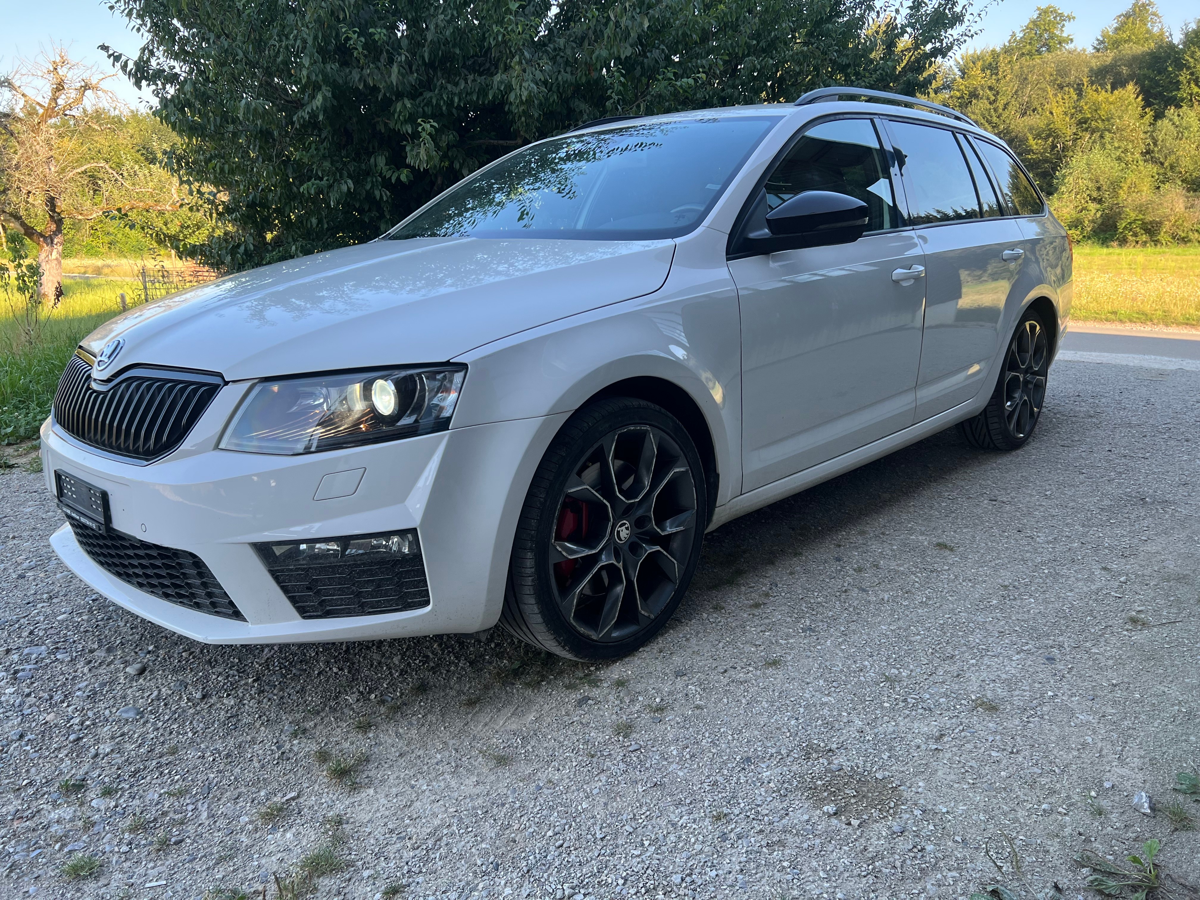 SKODA Octavia Combi 2.0 TSI RS DSG