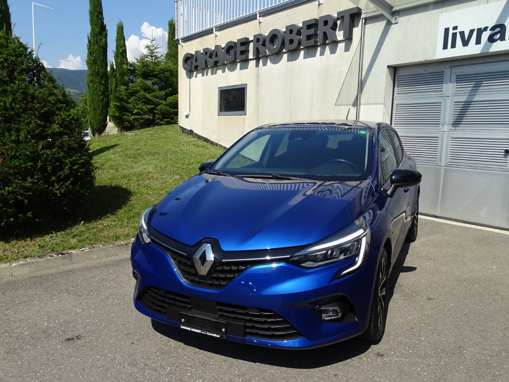 RENAULT Clio 1.3 TCe Intens EDC