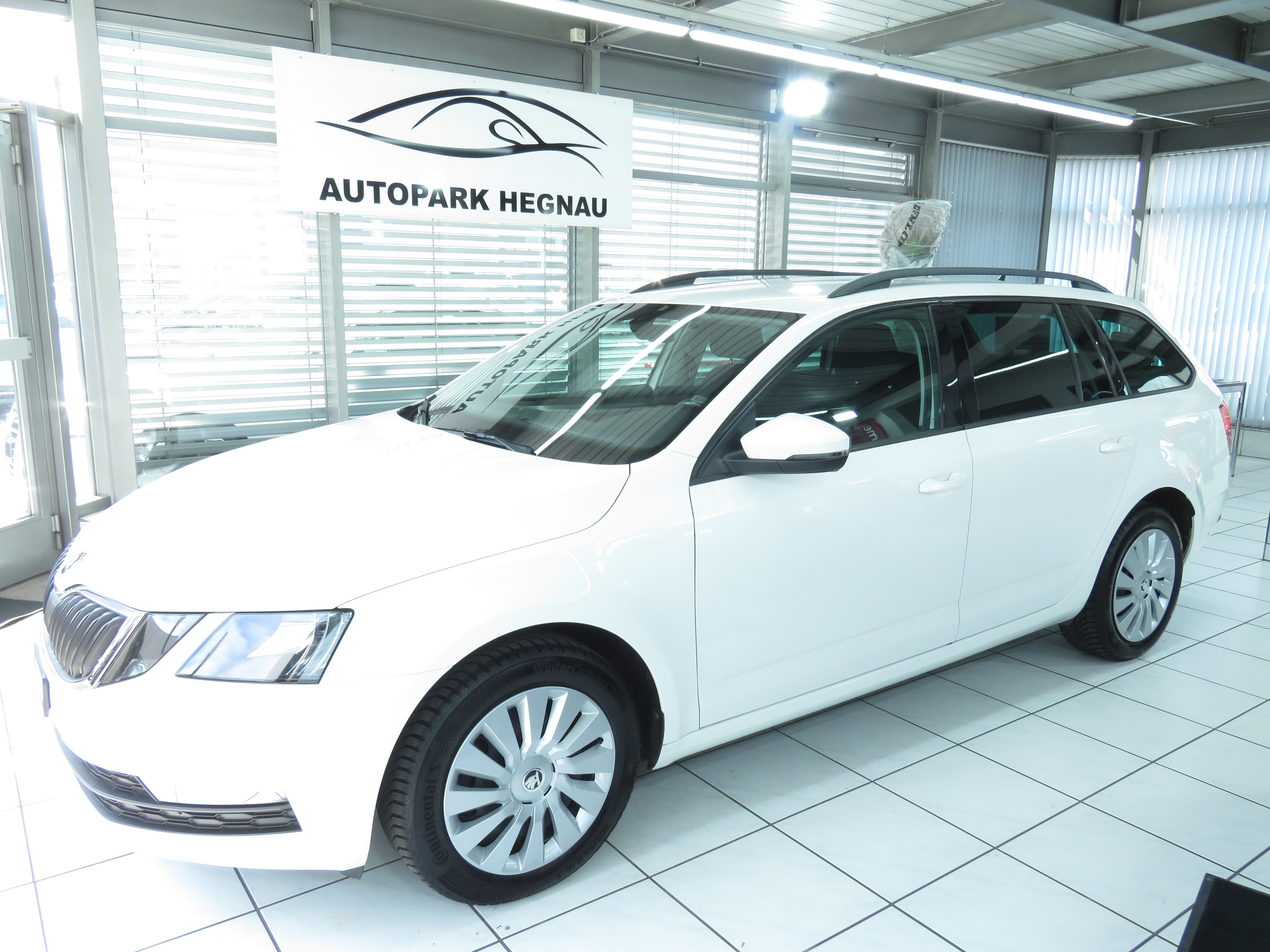 SKODA Octavia Combi 1.6 TDI Ambition 4x4