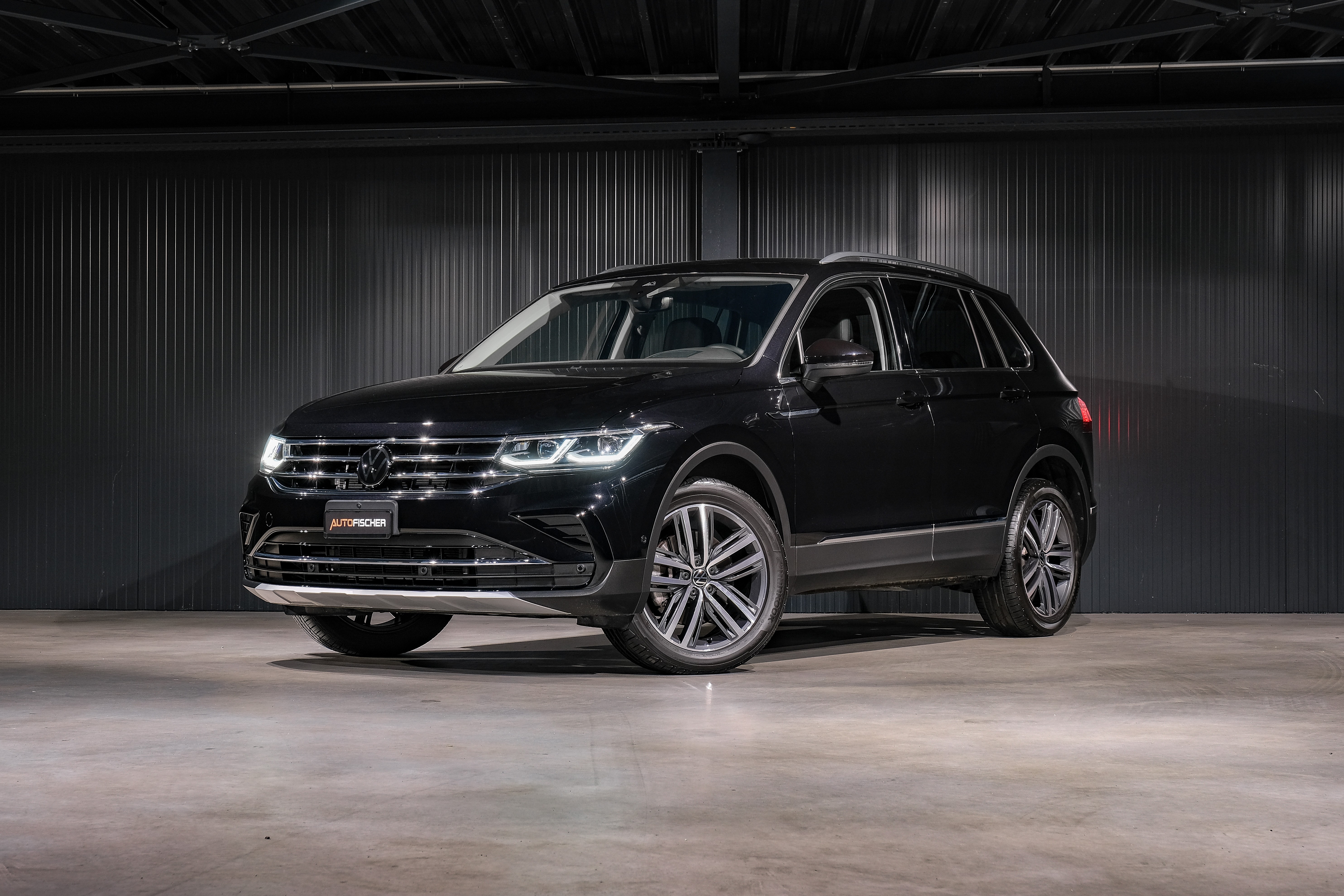 VW Tiguan 2.0 TDI SCR Elegance 4Motion DSG