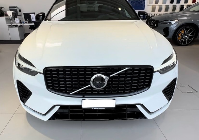 VOLVO XC60 T8 eAWD PluginHybrid R-Design Geartronic