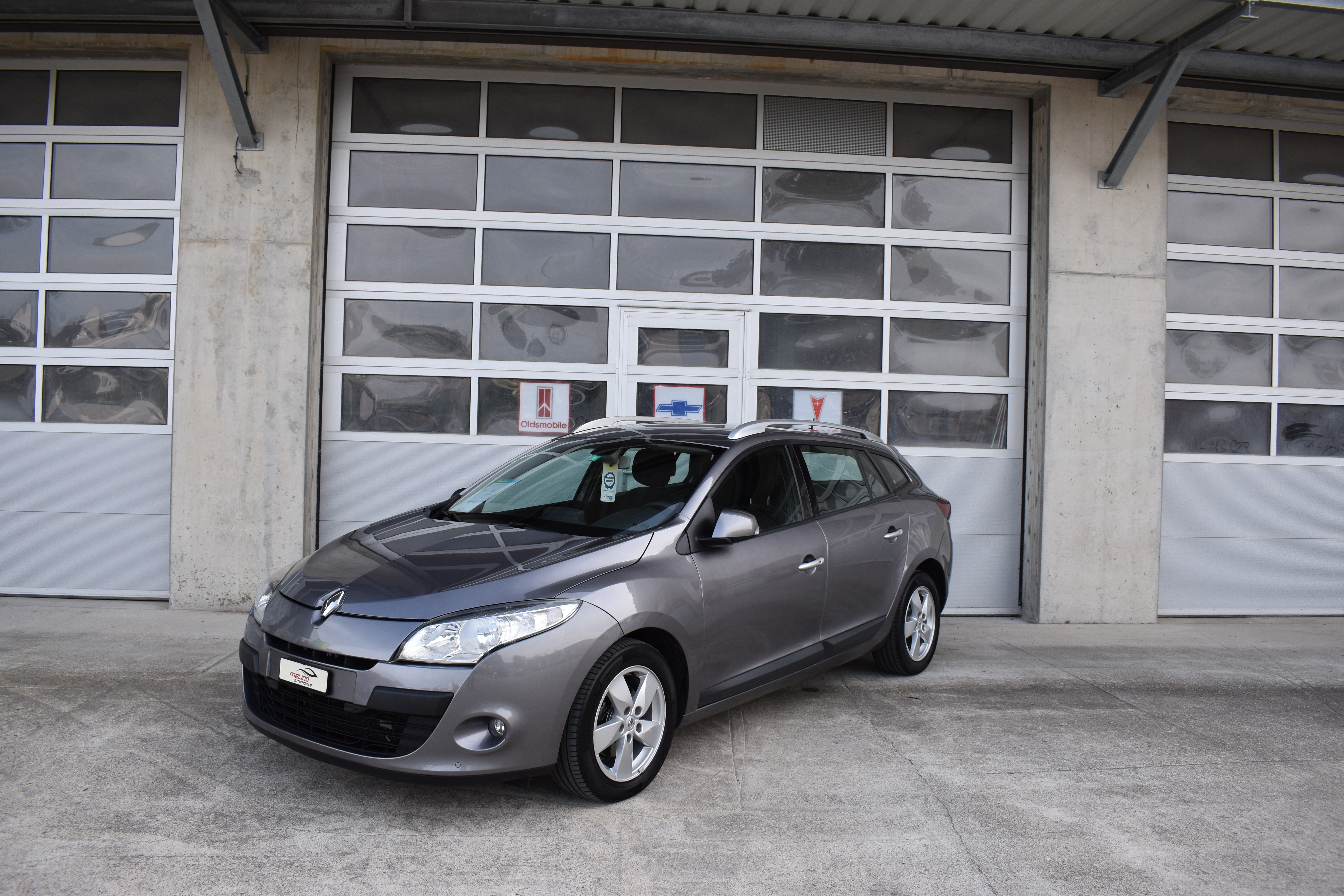 RENAULT Mégane Grandtour 2.0 16V Dynamique CVT