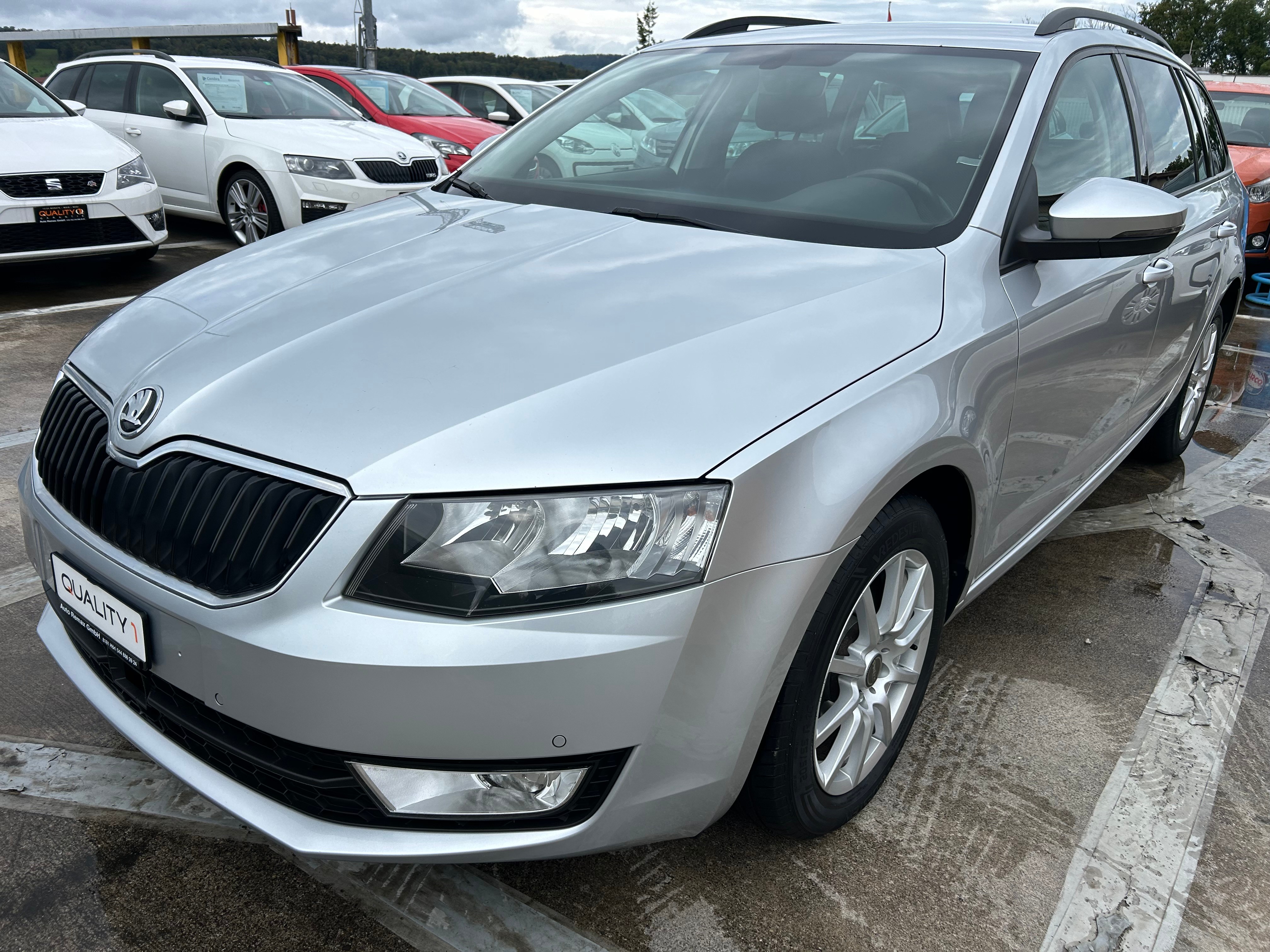 SKODA Octavia Combi 1.6 TDI Ambition DSG