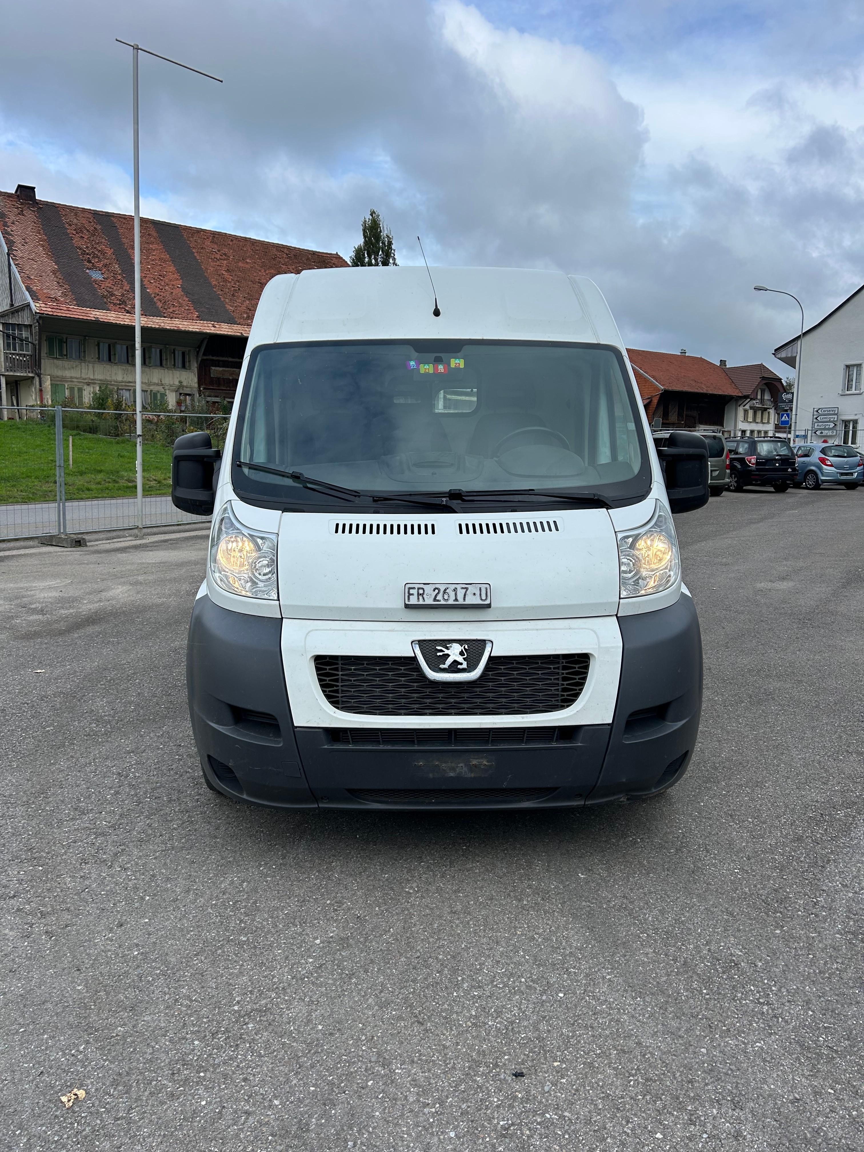 PEUGEOT BOXER